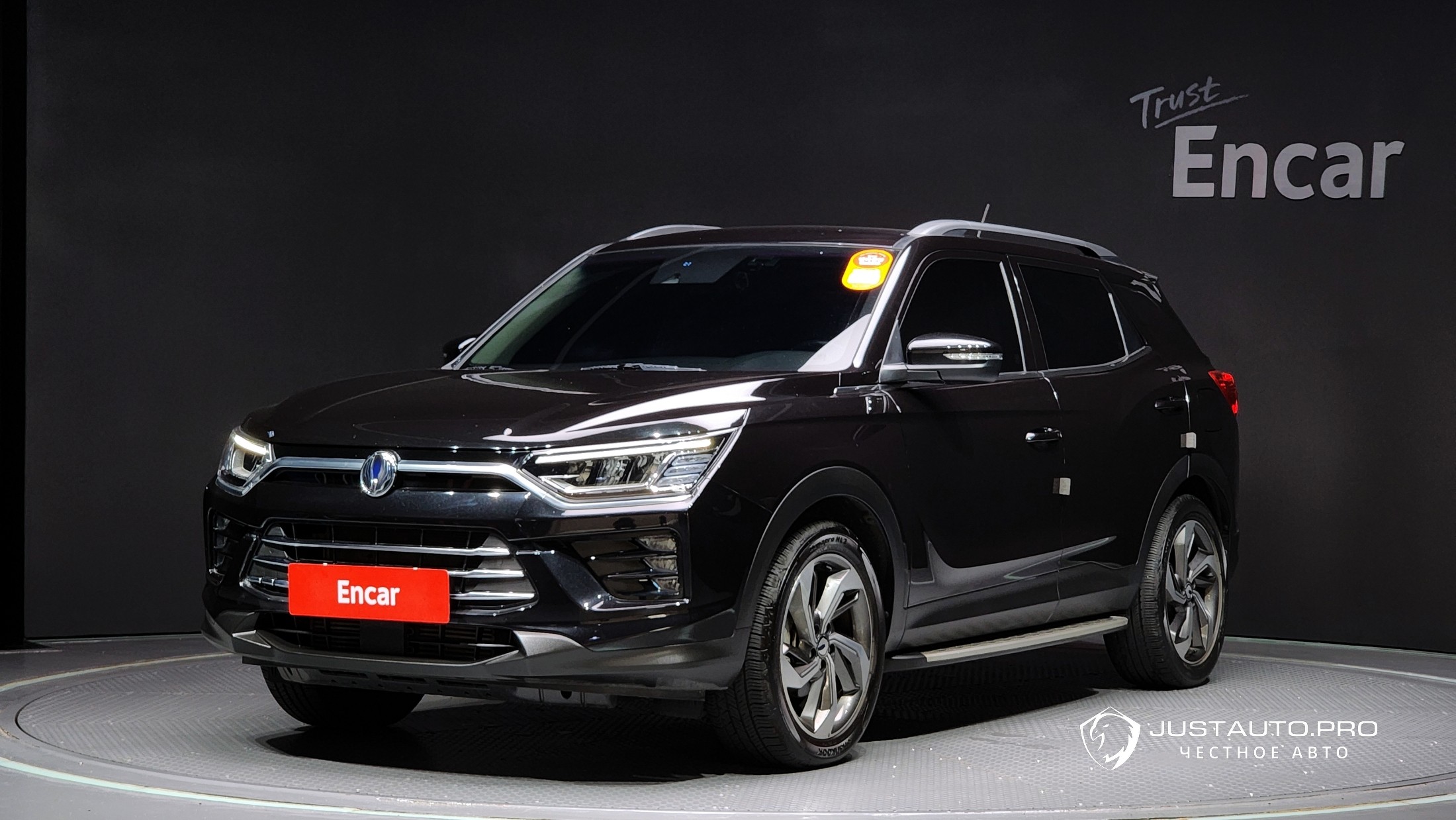 Автомобиль KG_Mobility_Ssangyong KORANDO