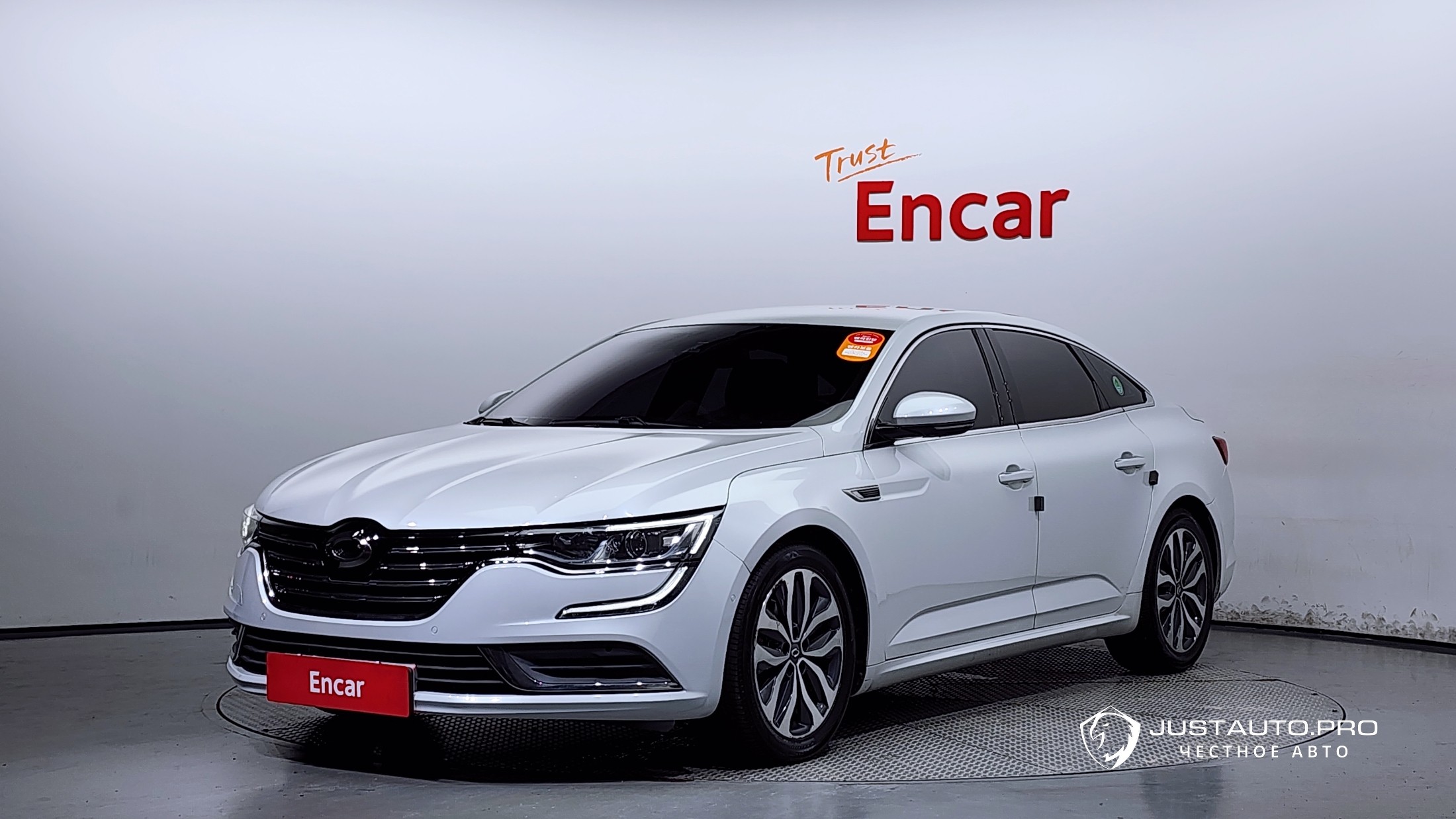 Автомобиль Renault-KoreaSamsung SM6