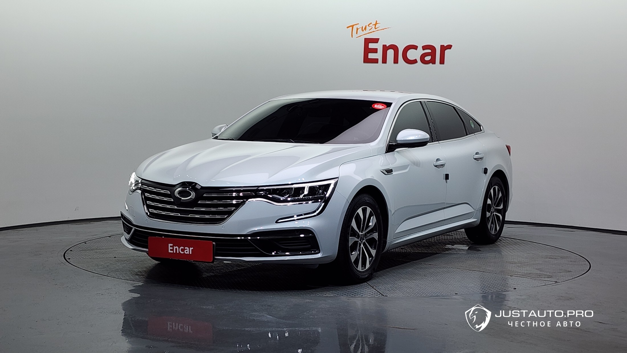 Автомобиль Renault-KoreaSamsung SM6