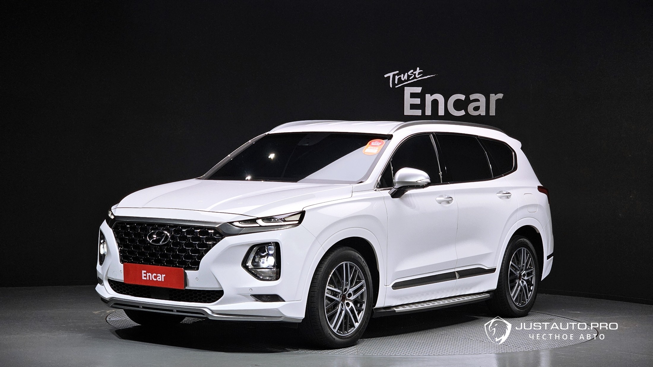 Автомобиль Hyundai Santafe