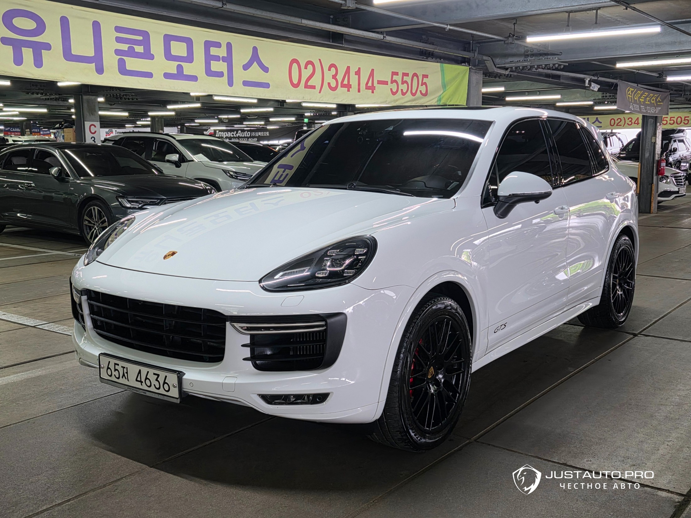 Автомобиль Porsche Cayenne