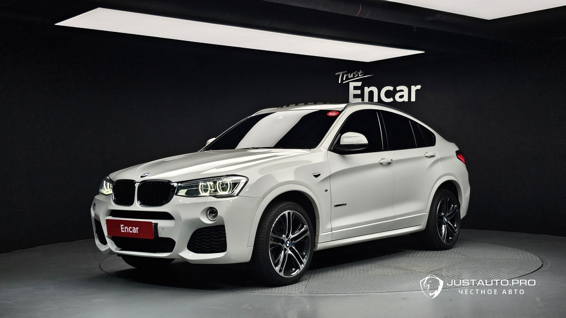 Автомобиль BMW X4