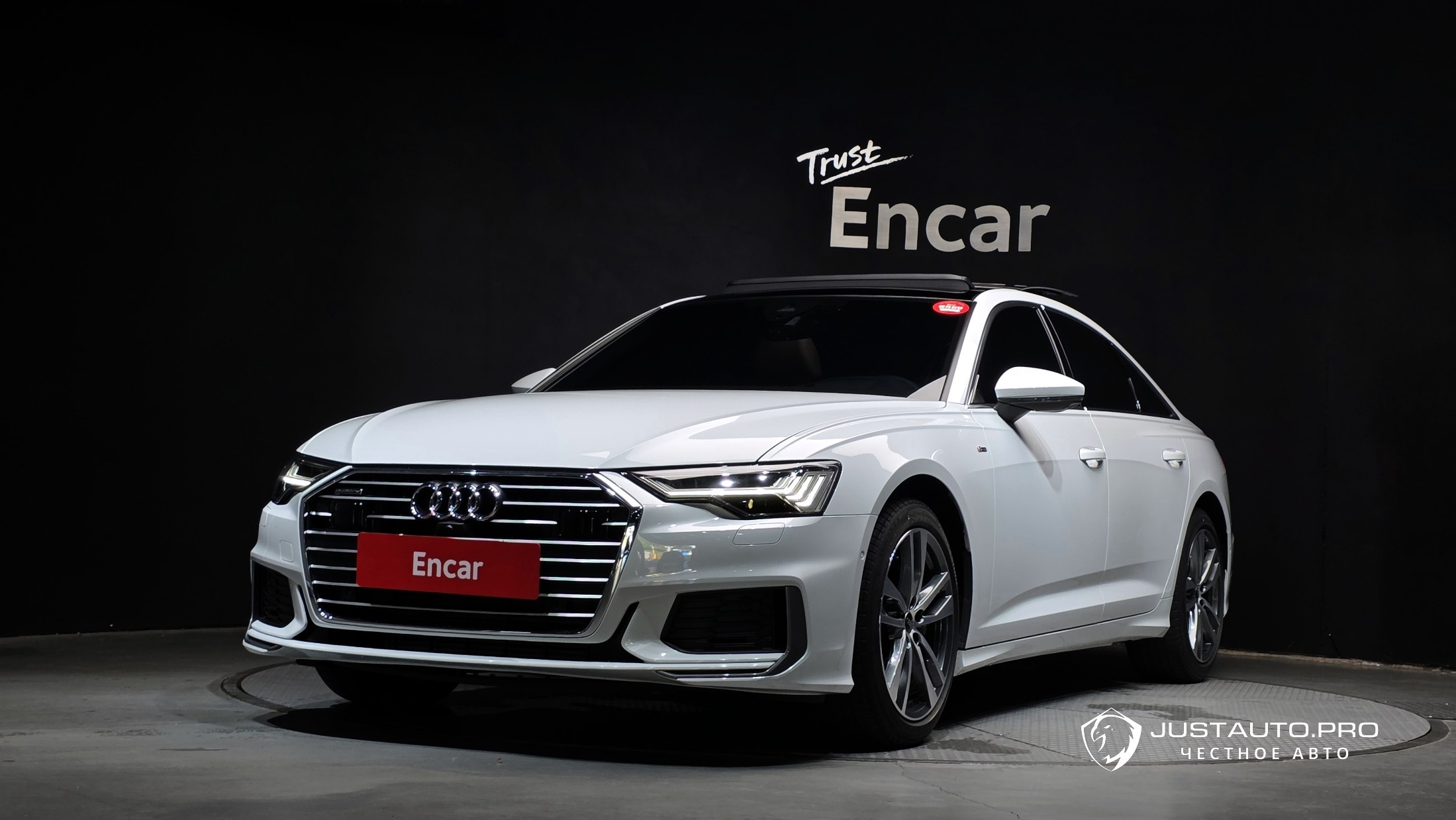 Автомобиль Audi A6