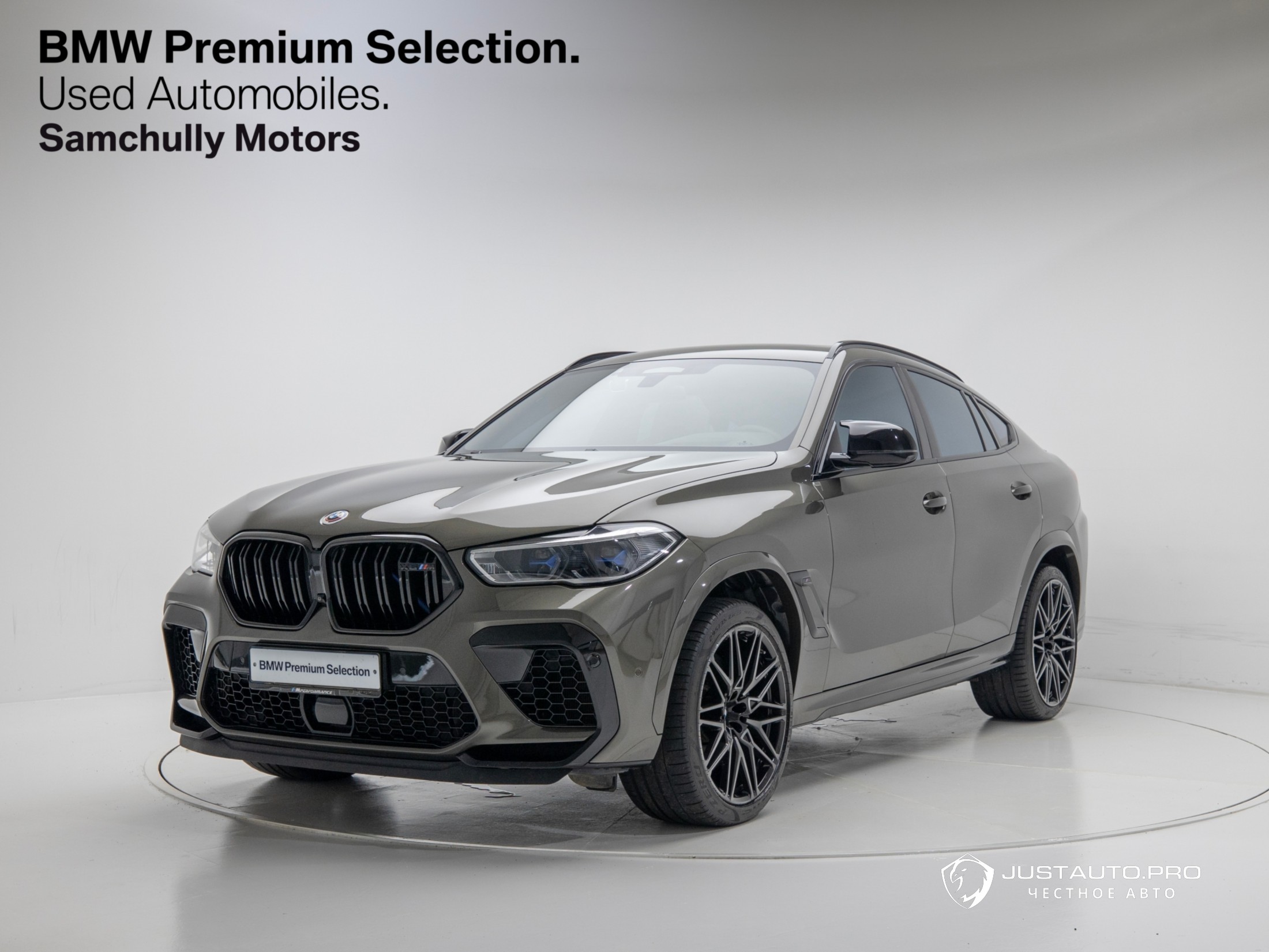 Автомобиль BMW X6M