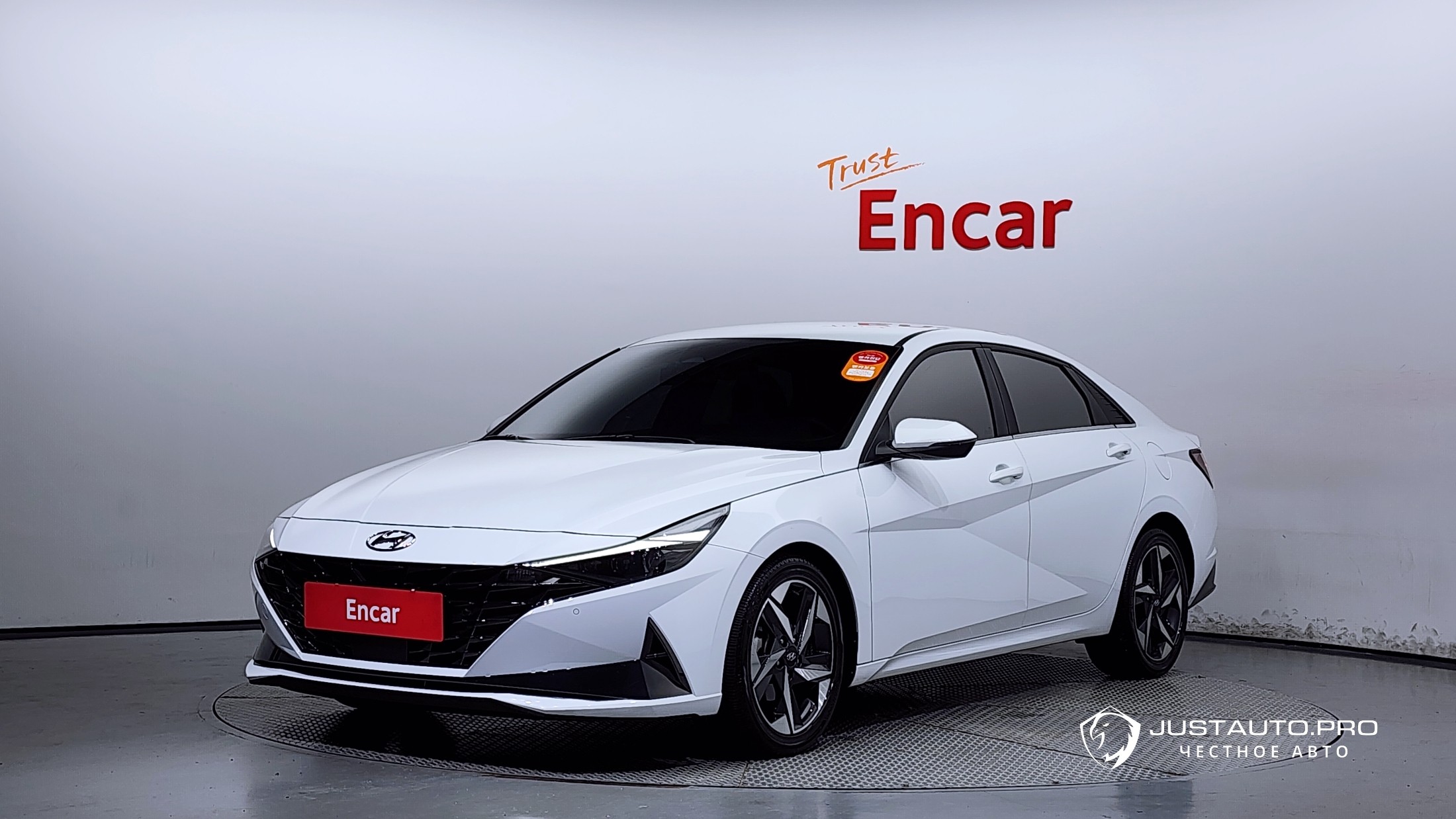 Автомобиль Hyundai AVANTE