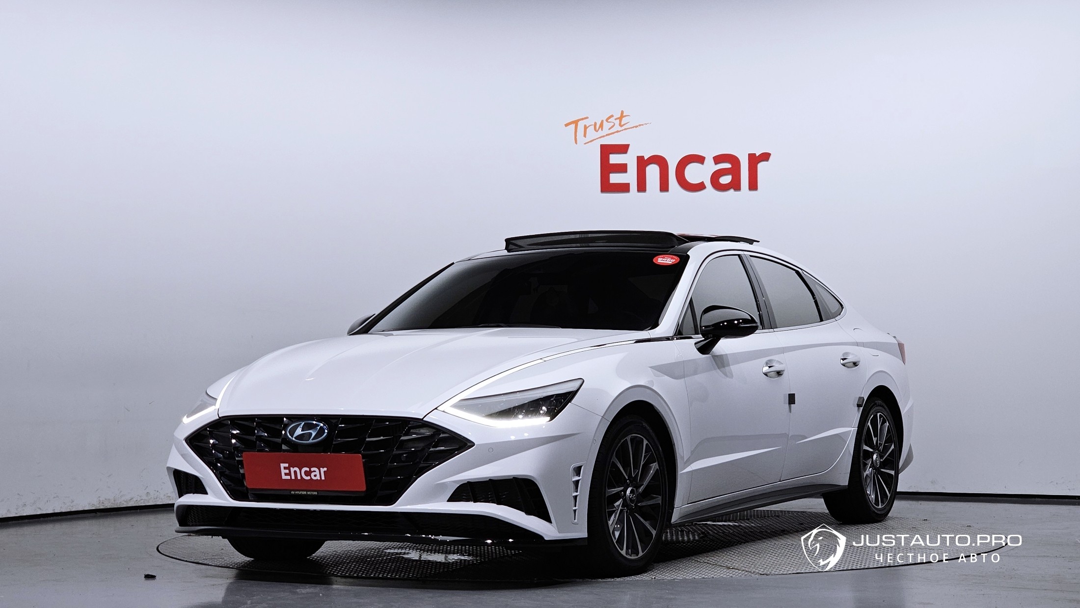 Автомобиль Hyundai Sonata