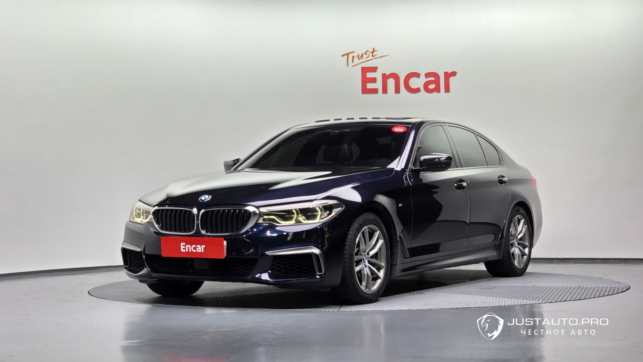 Автомобиль BMW 5-Series
