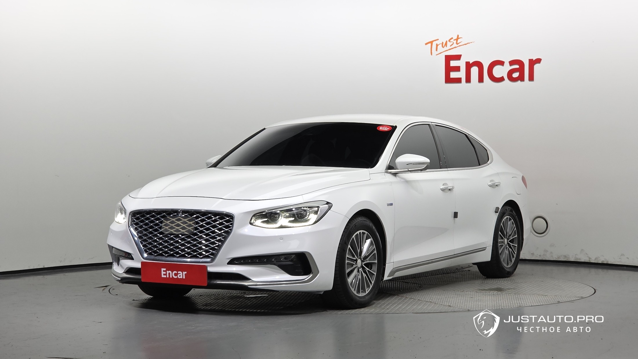 Автомобиль Hyundai Grandeur