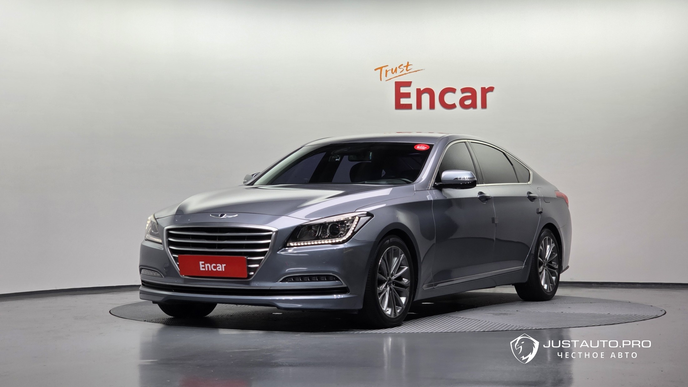 Автомобиль Hyundai Genesis