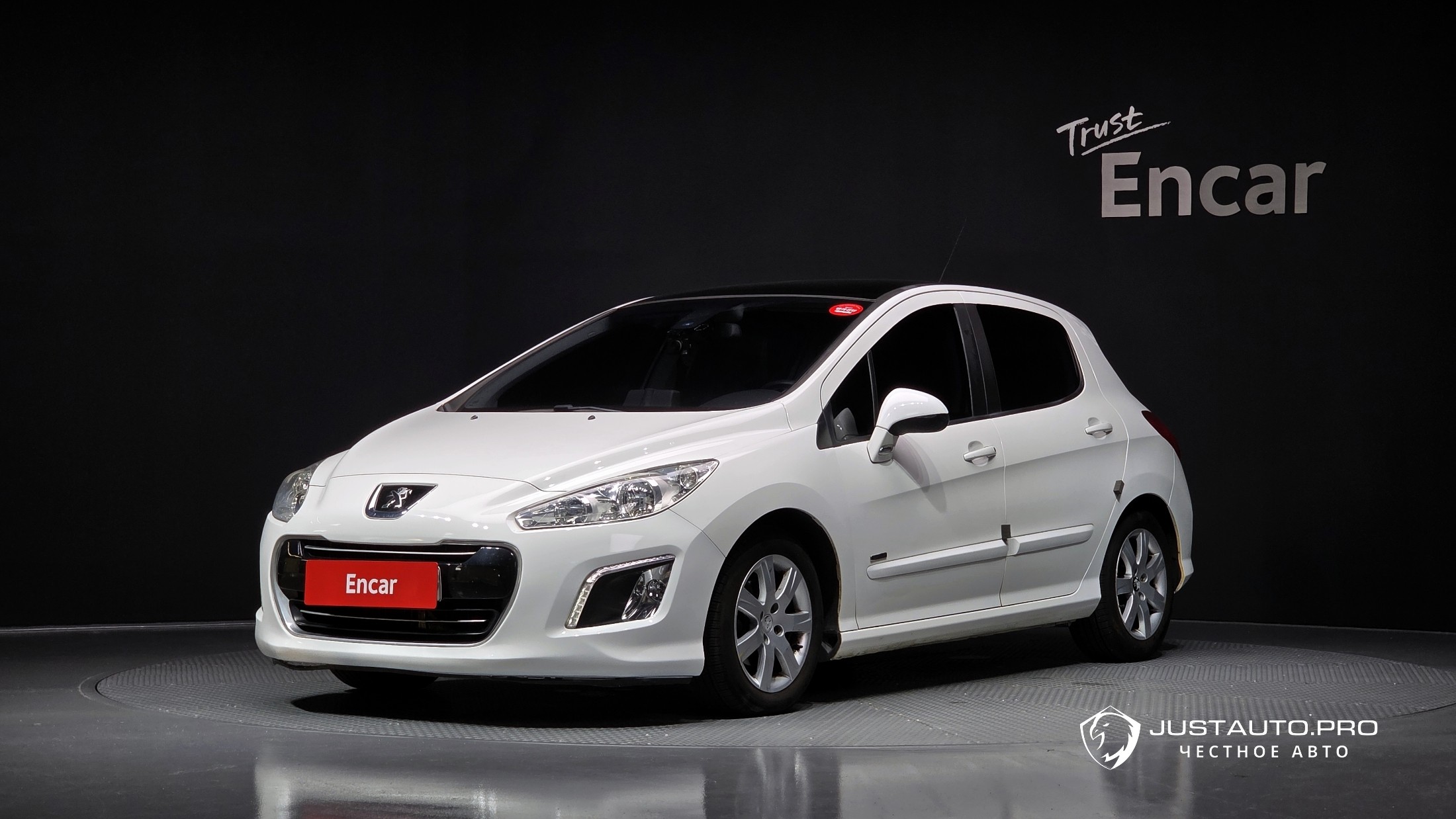 Автомобиль Peugeot 308