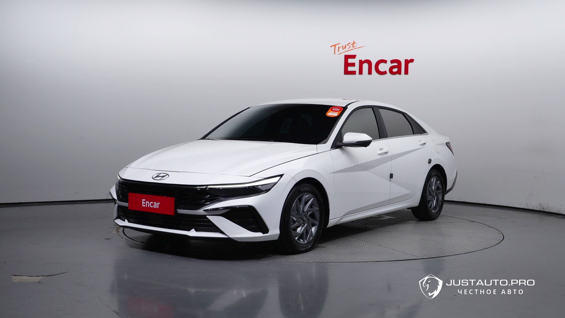 Автомобиль Hyundai AVANTE