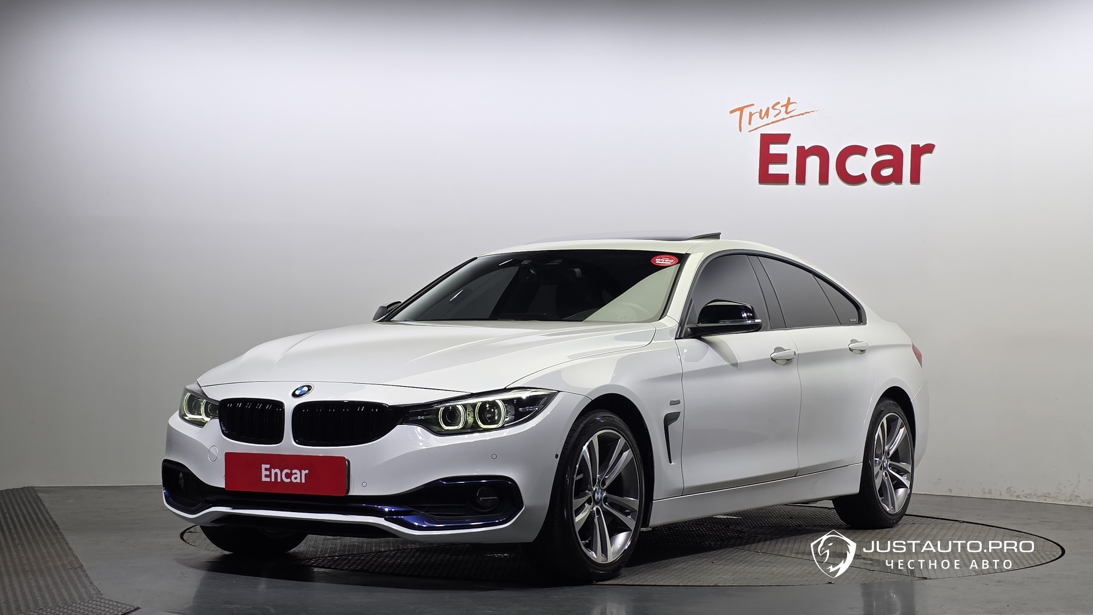 Автомобиль BMW 4-Series