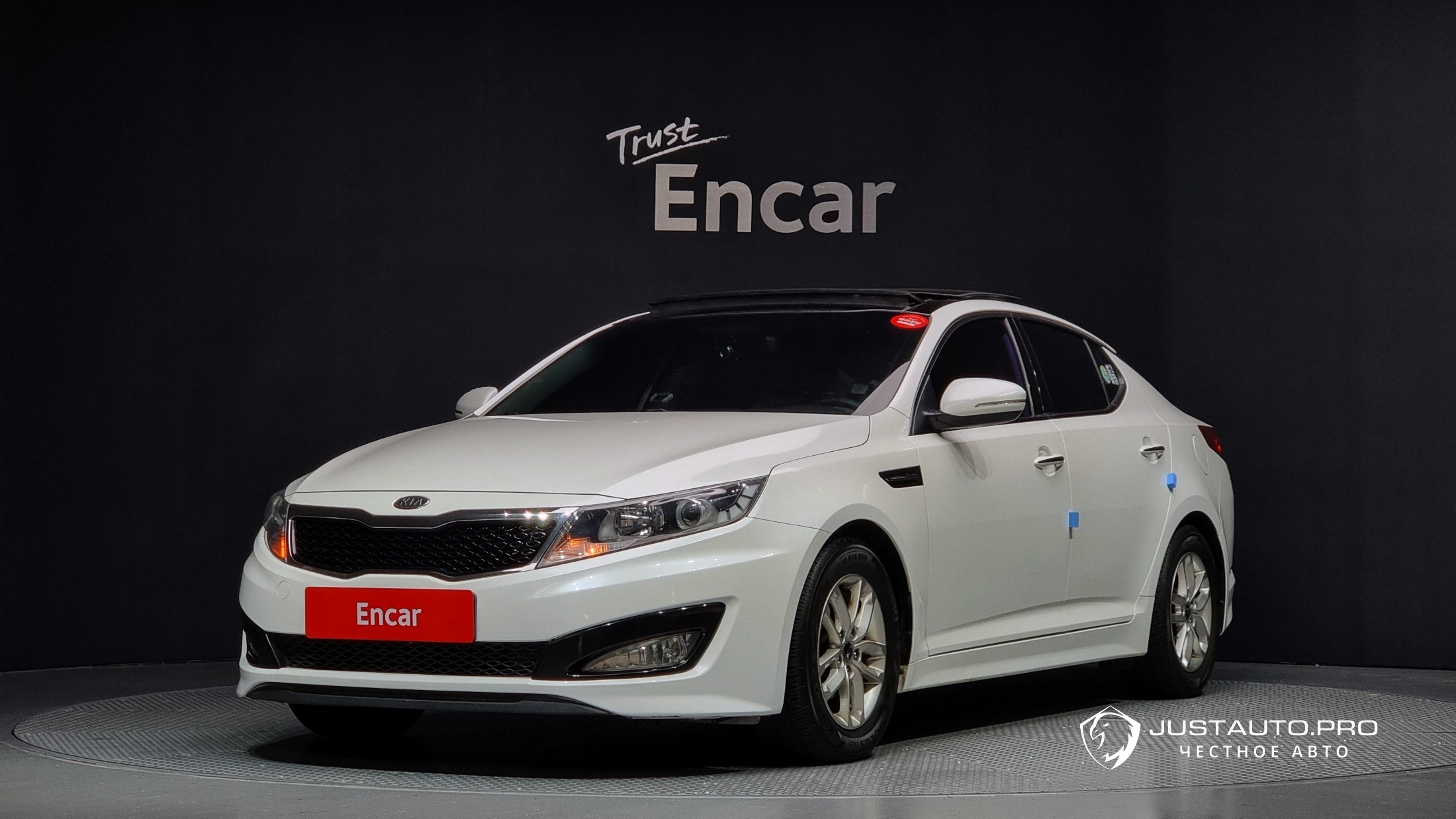 Автомобиль Kia K5