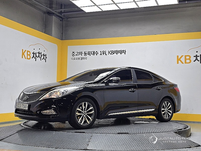 Автомобиль Hyundai Grandeur