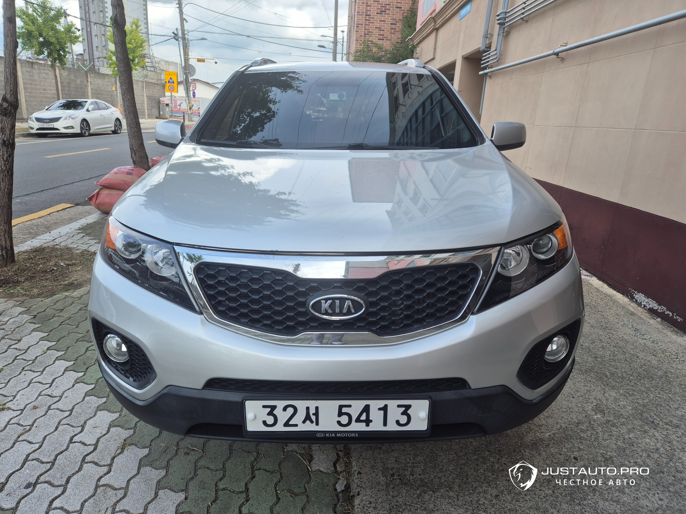 Автомобиль Kia Sorento