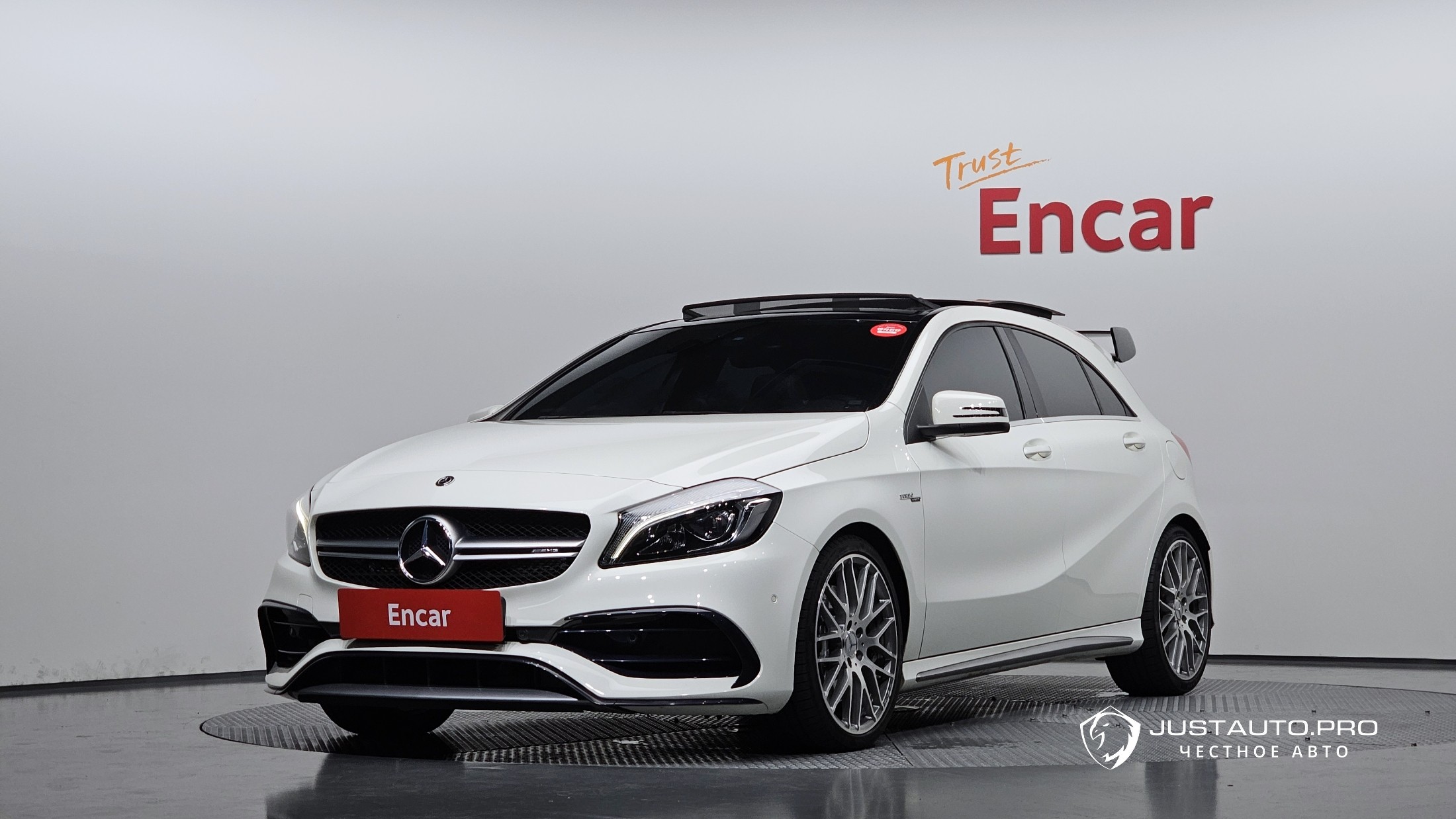 Автомобиль Mercedes-Benz A-Class