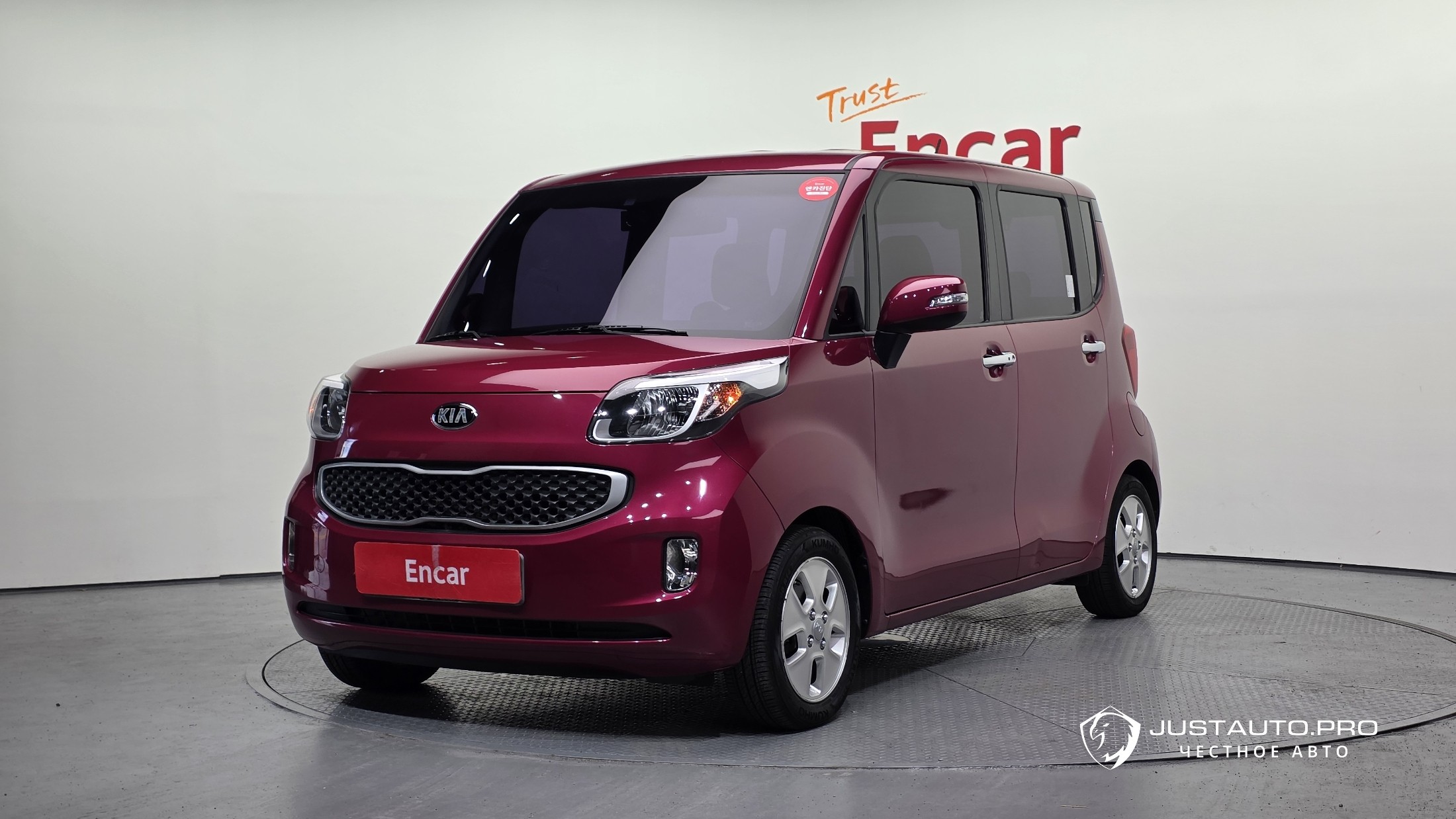 Автомобиль Kia RAY