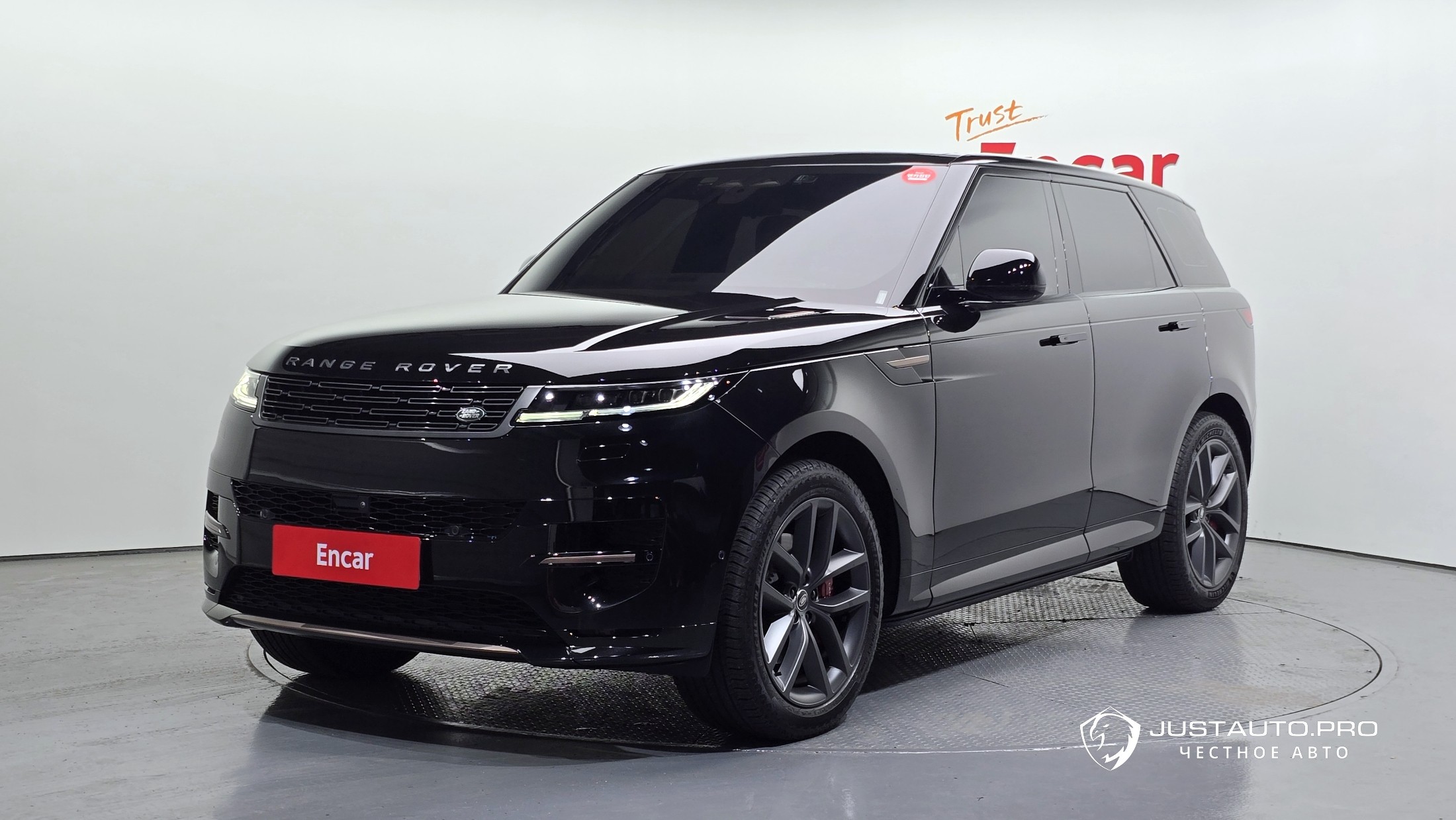 Автомобиль Land Rover Range Rover Sport