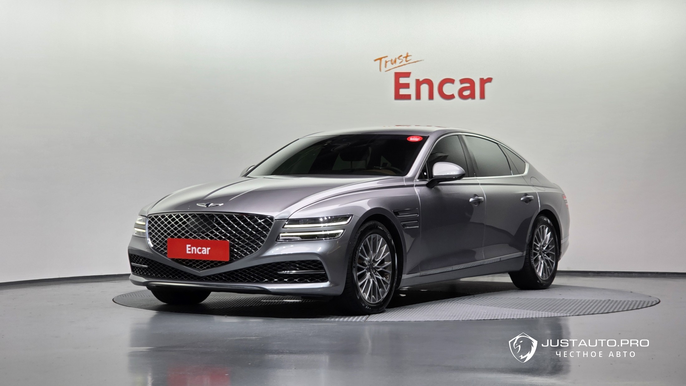 Автомобиль Genesis G80