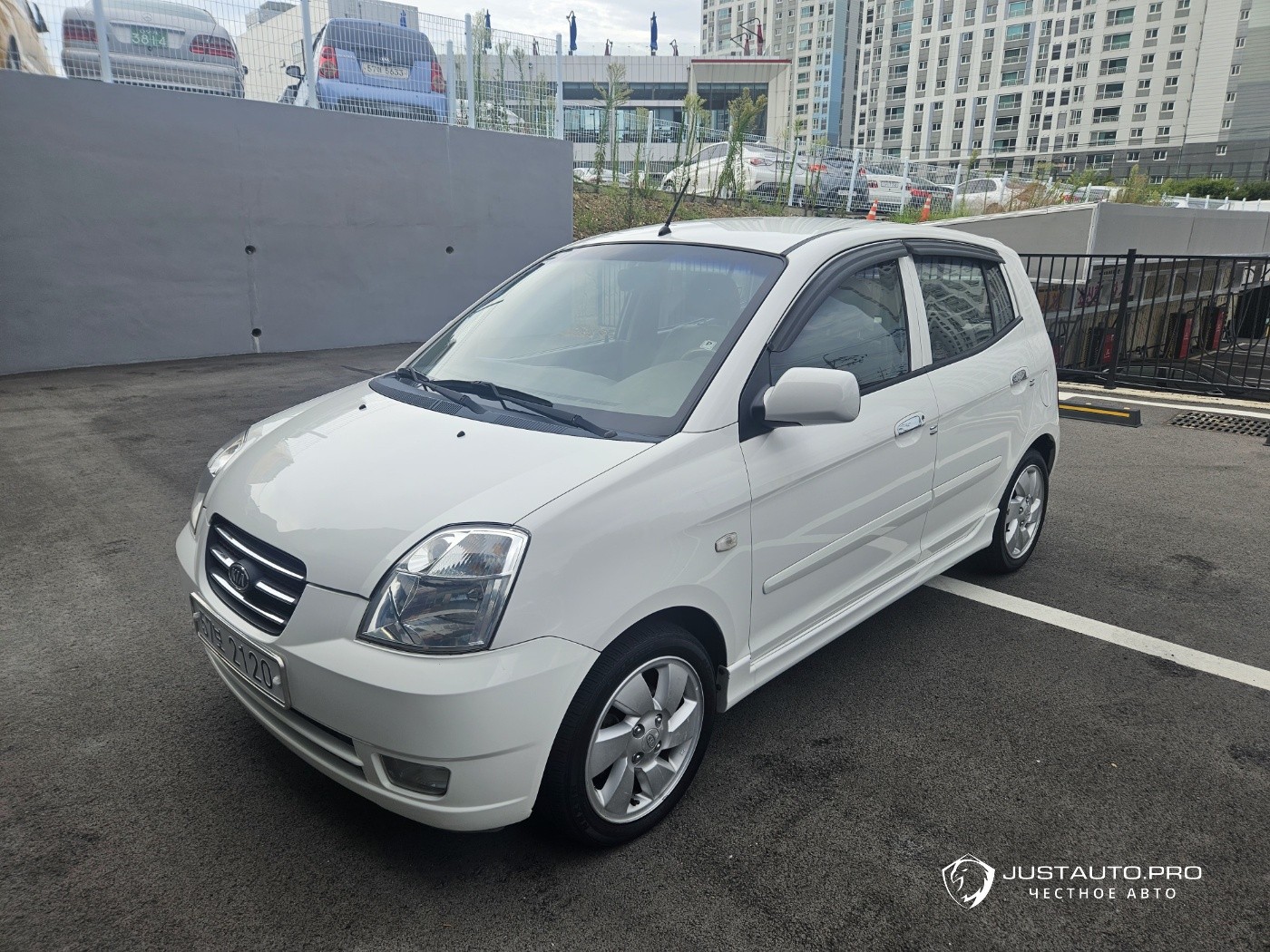 Автомобиль Kia morning