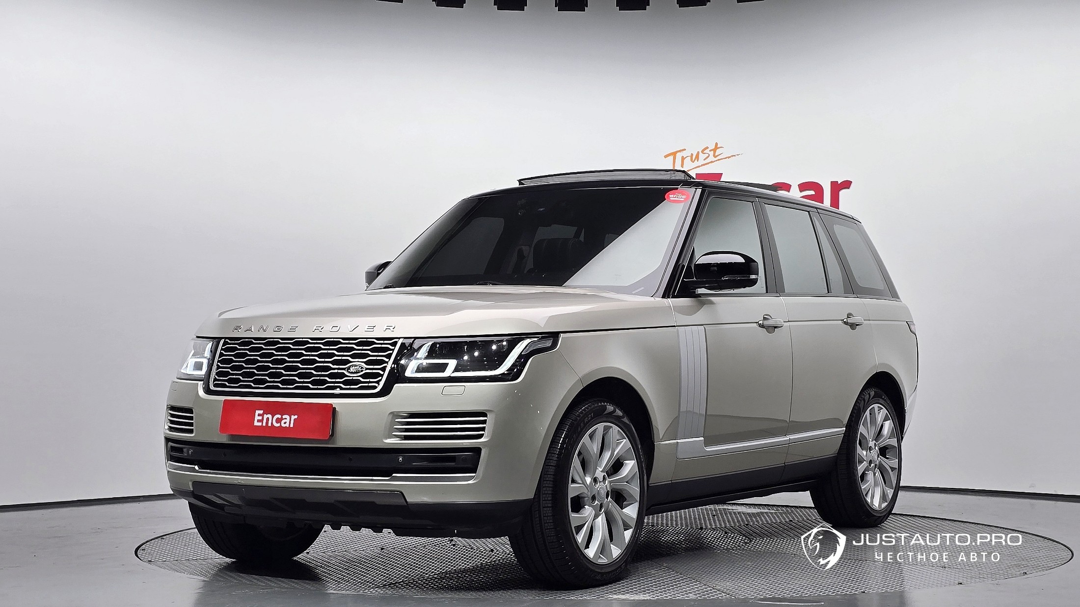 Автомобиль Land Rover Range Rover
