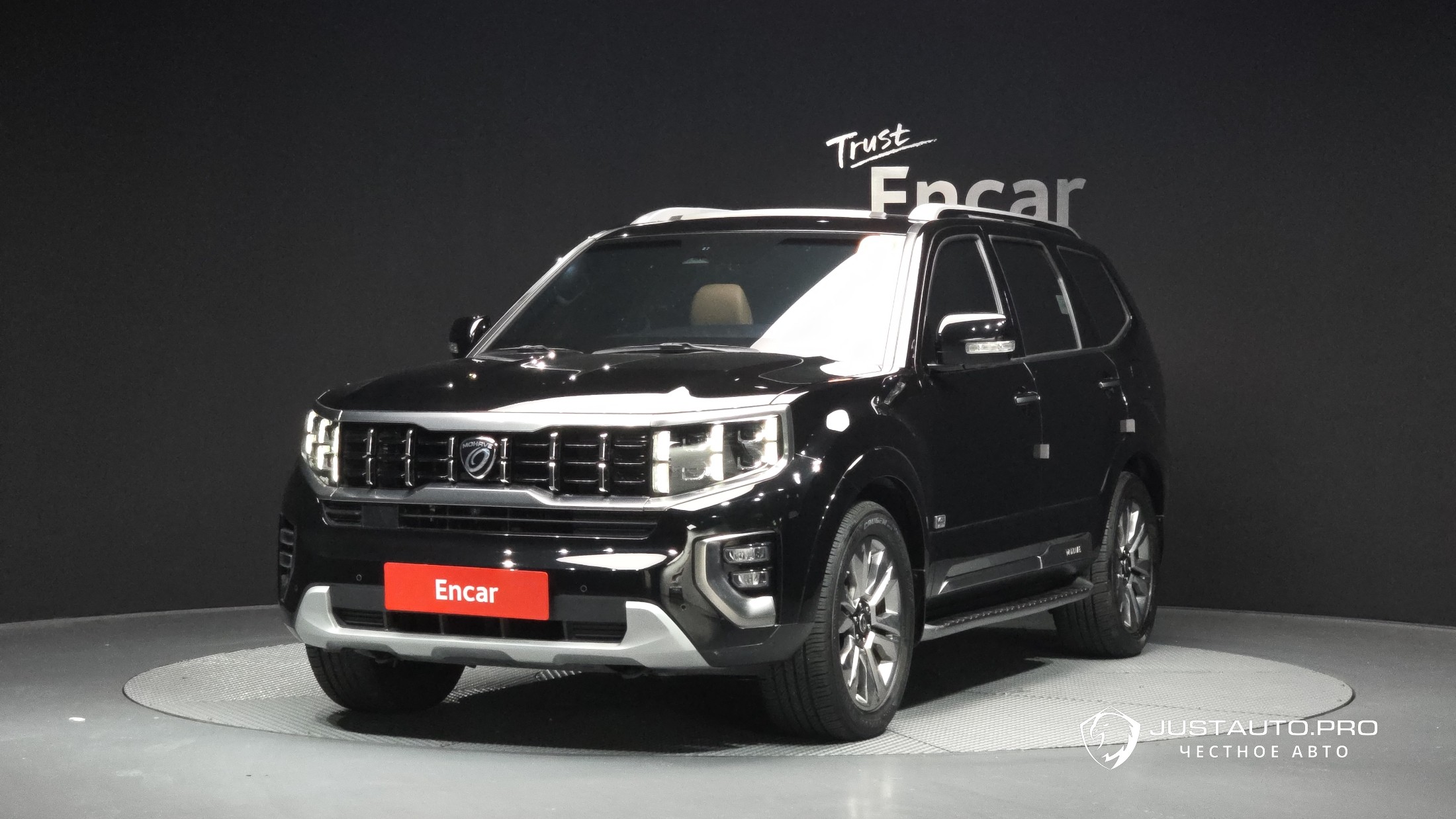 Автомобиль Kia Mohave