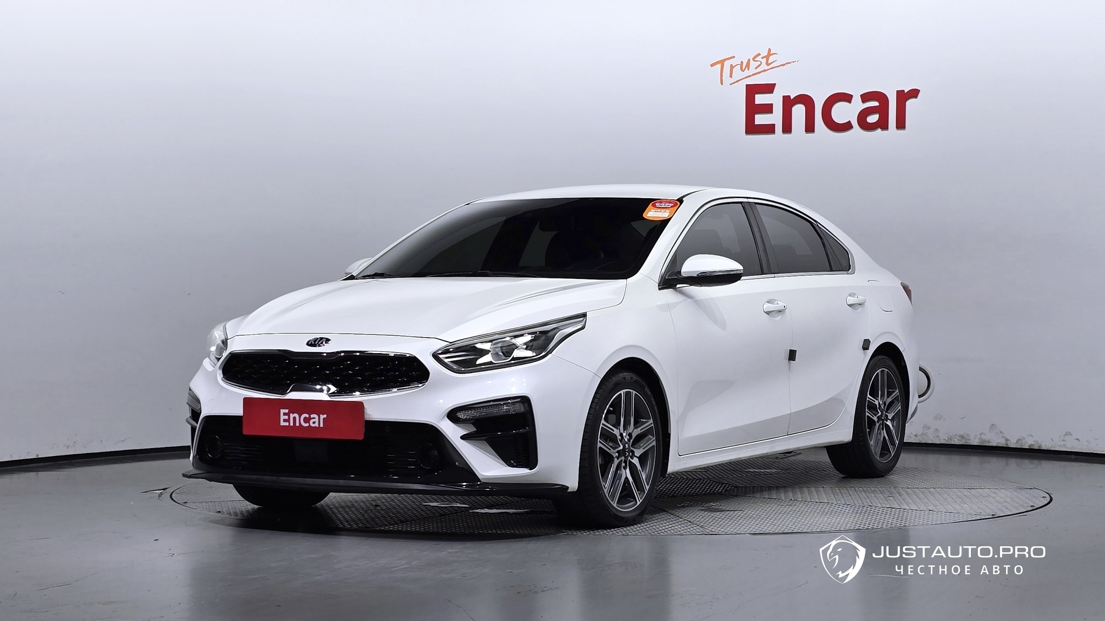 Автомобиль Kia K3