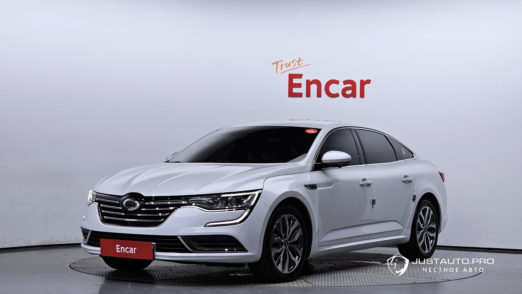 Автомобиль Renault-KoreaSamsung SM6
