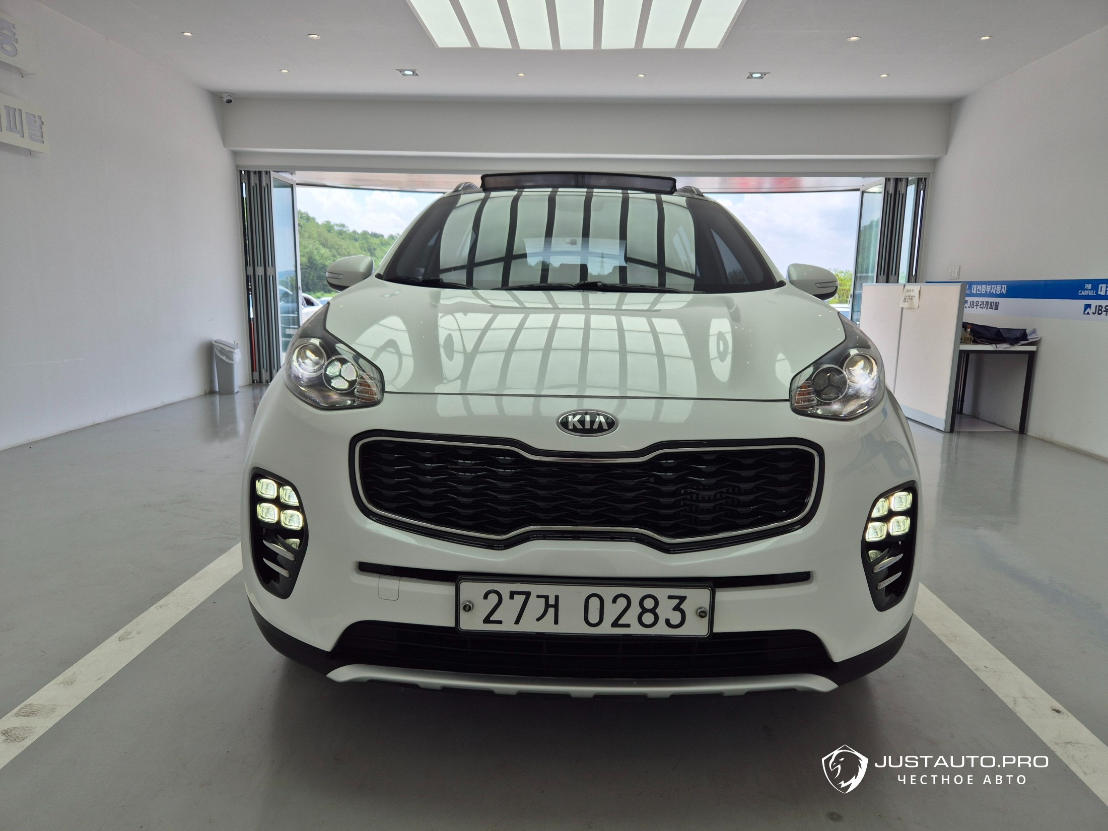 Автомобиль Kia Sportage