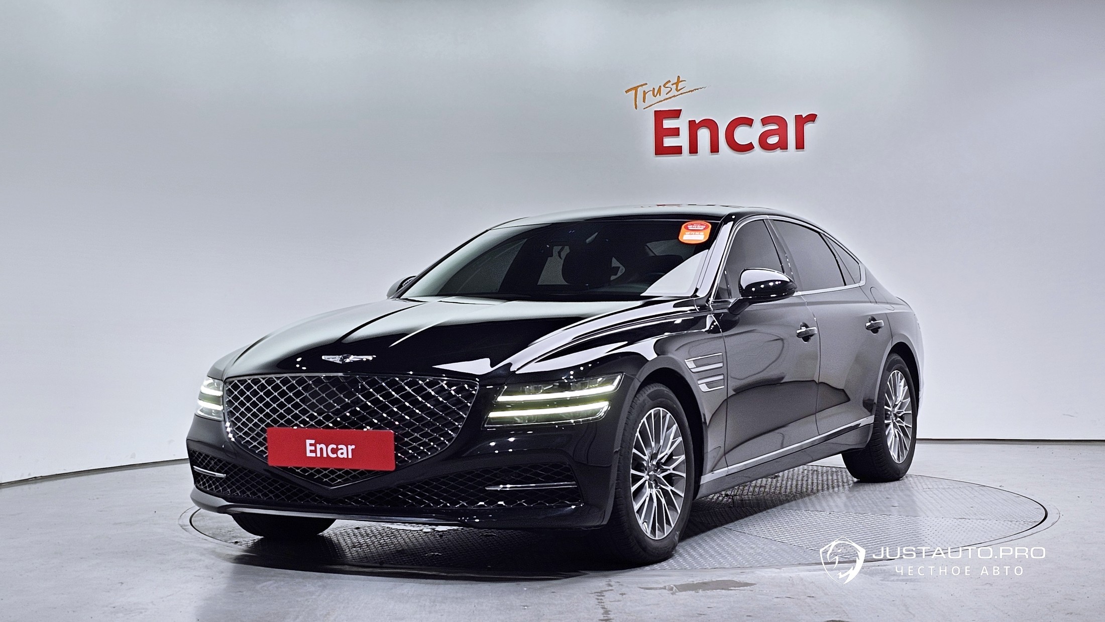 Автомобиль Genesis G80