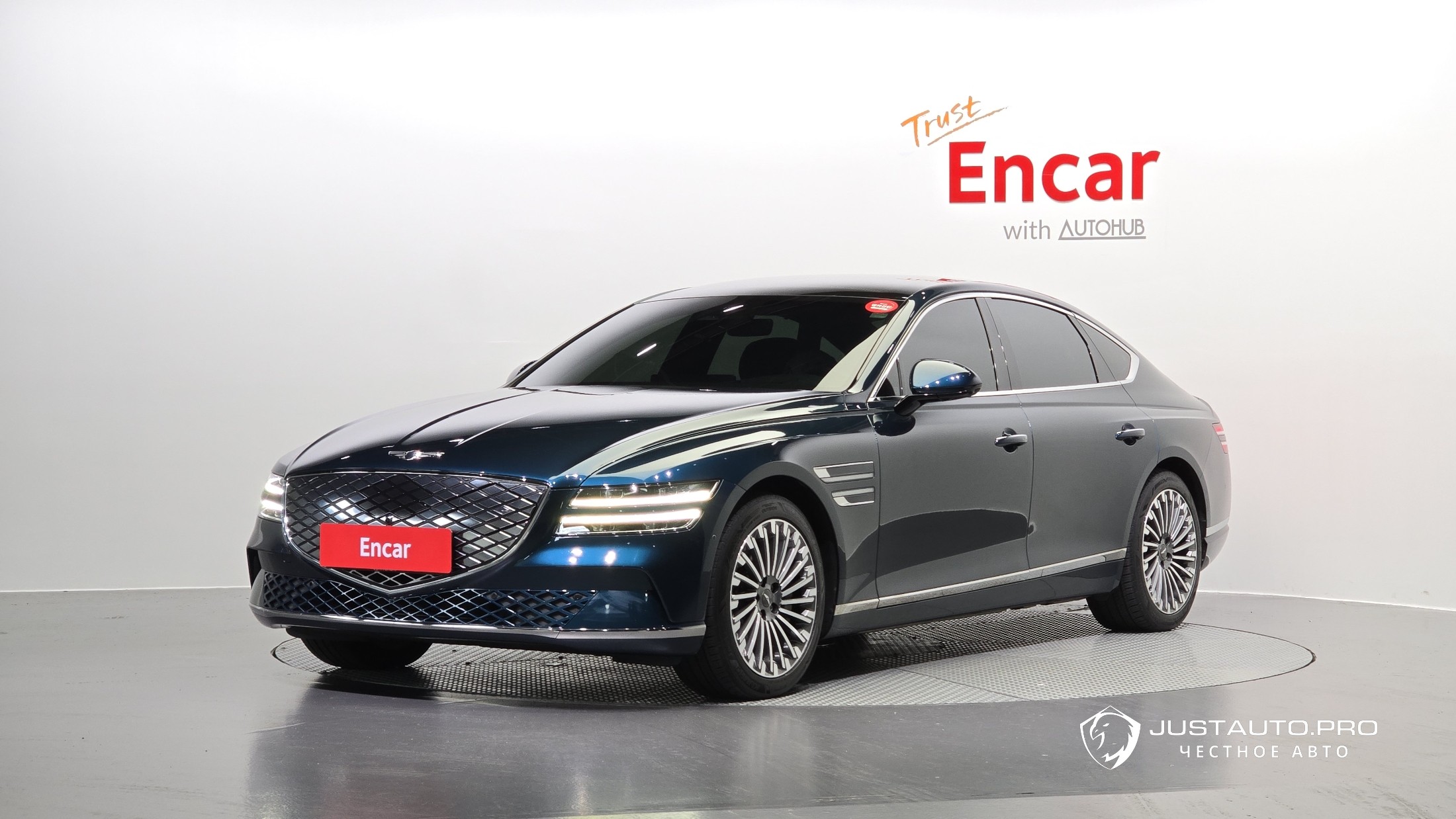 Автомобиль Genesis G80
