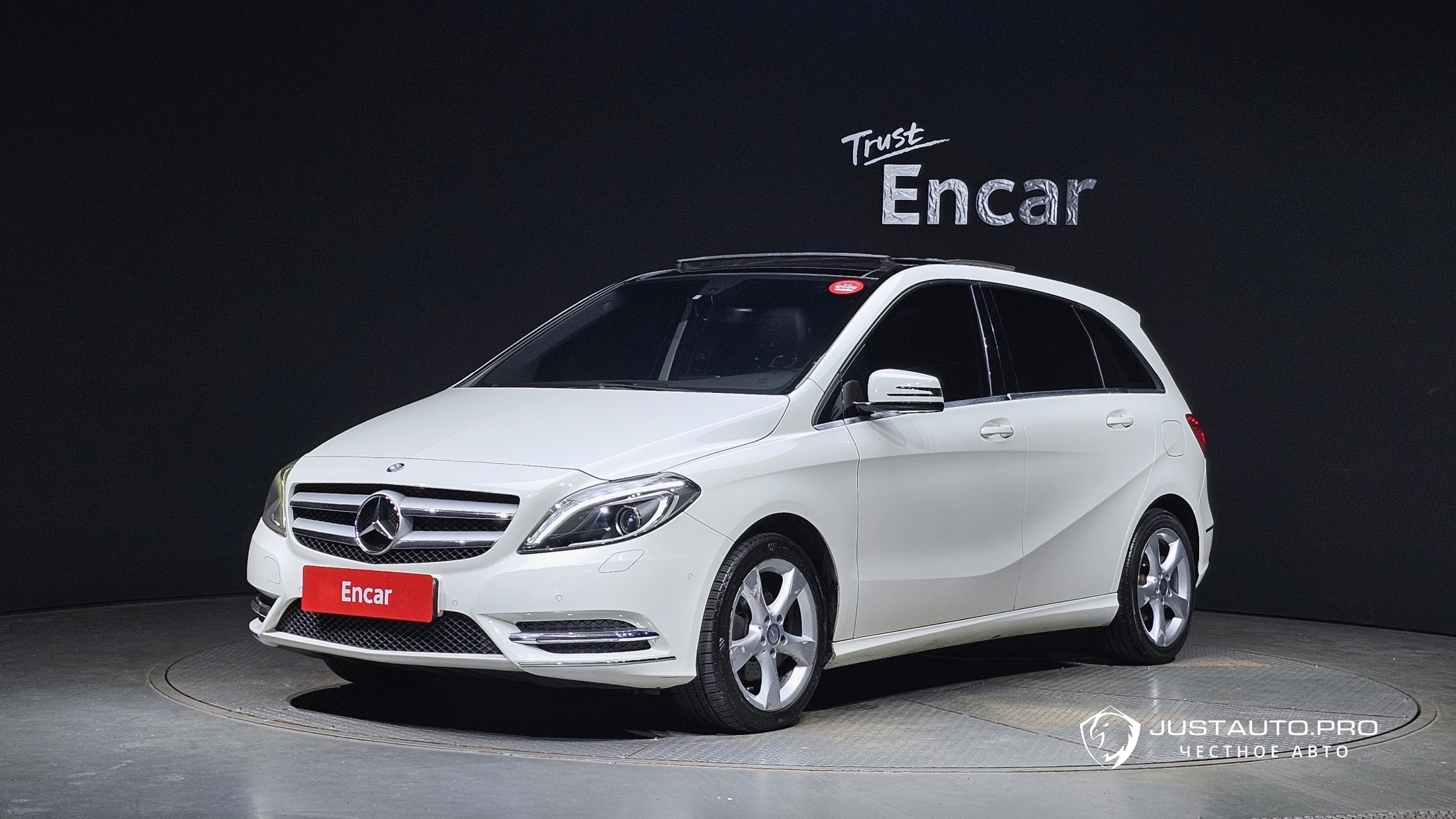 Автомобиль Mercedes-Benz B-Class