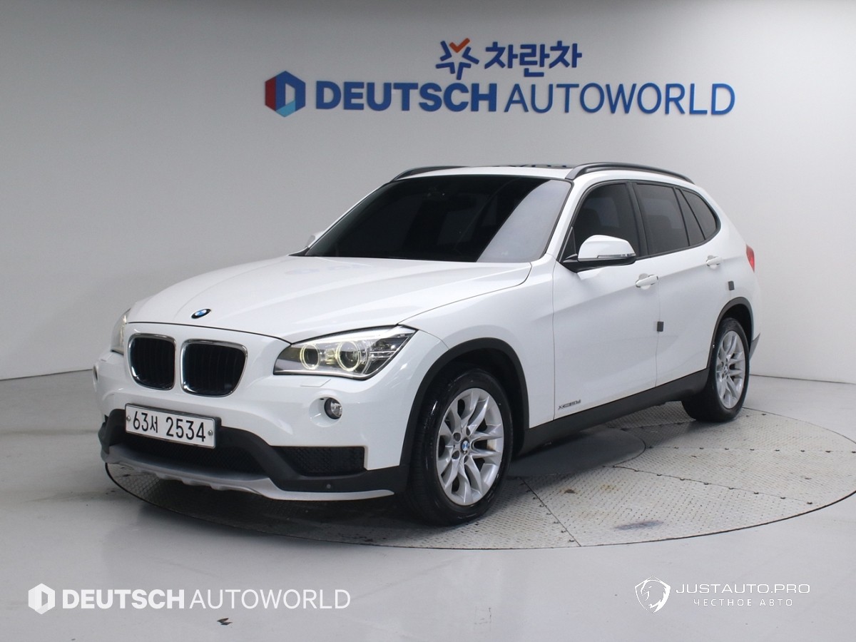 Автомобиль BMW X1