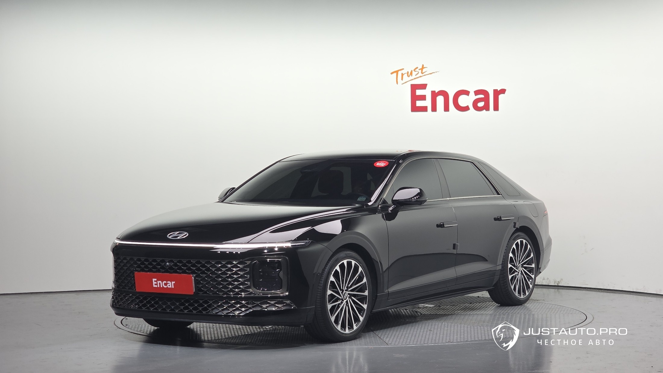 Автомобиль Hyundai Grandeur