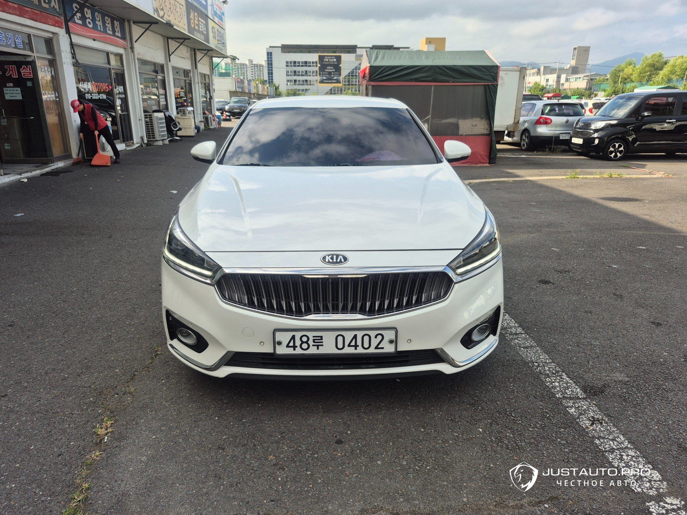 Автомобиль Kia K7