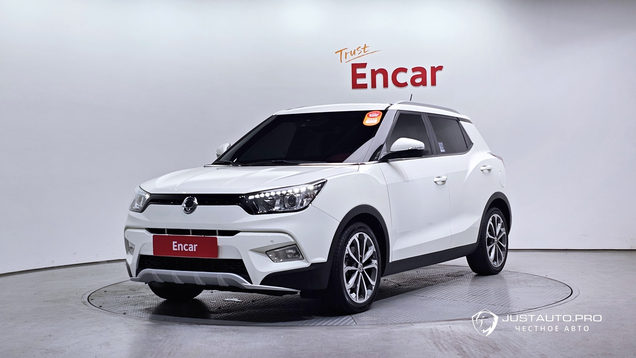Автомобиль KG_Mobility_Ssangyong TIBOLI