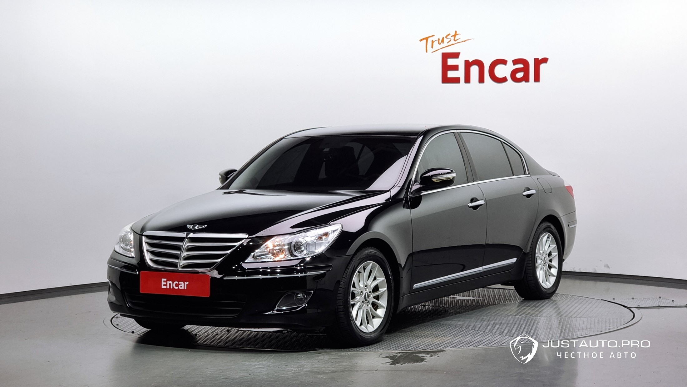 Автомобиль Hyundai Genesis