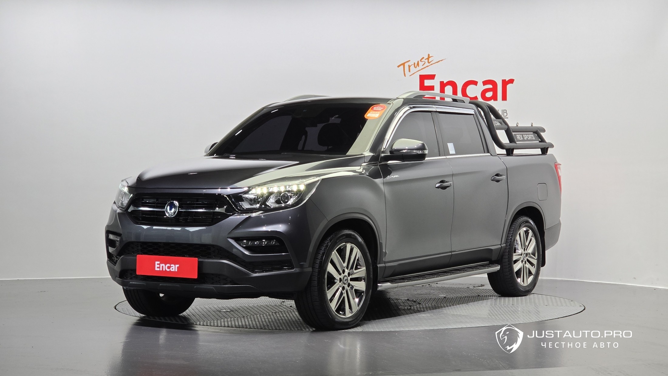 Автомобиль KG_Mobility_Ssangyong Rexton