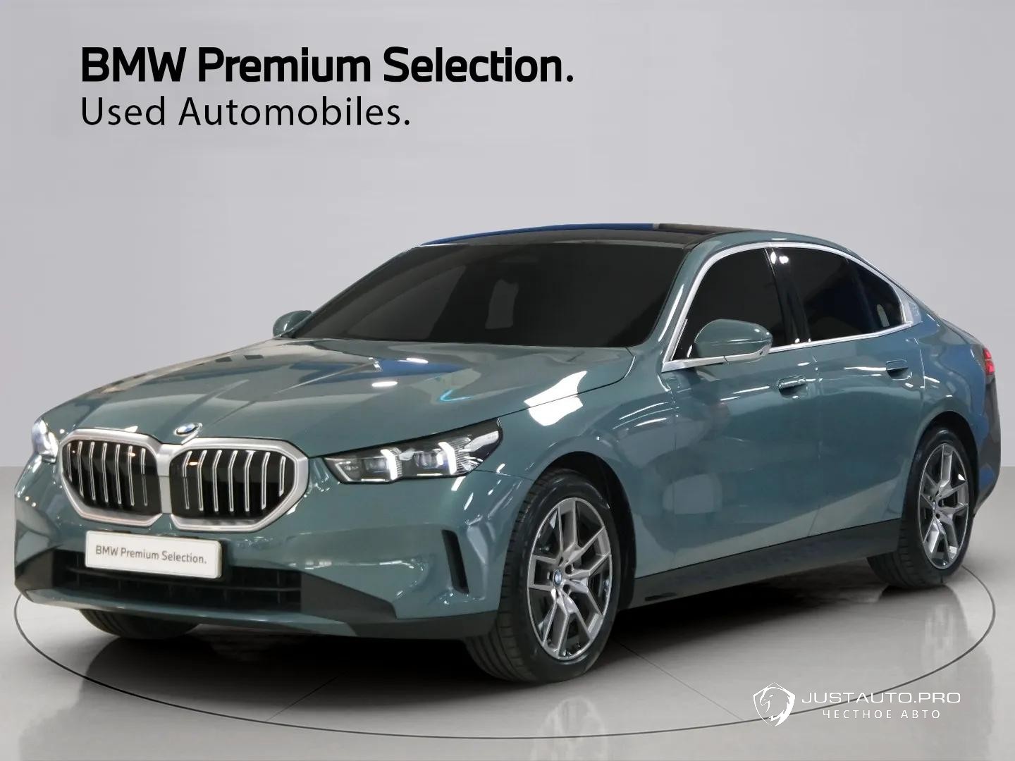 Автомобиль BMW 5-Series