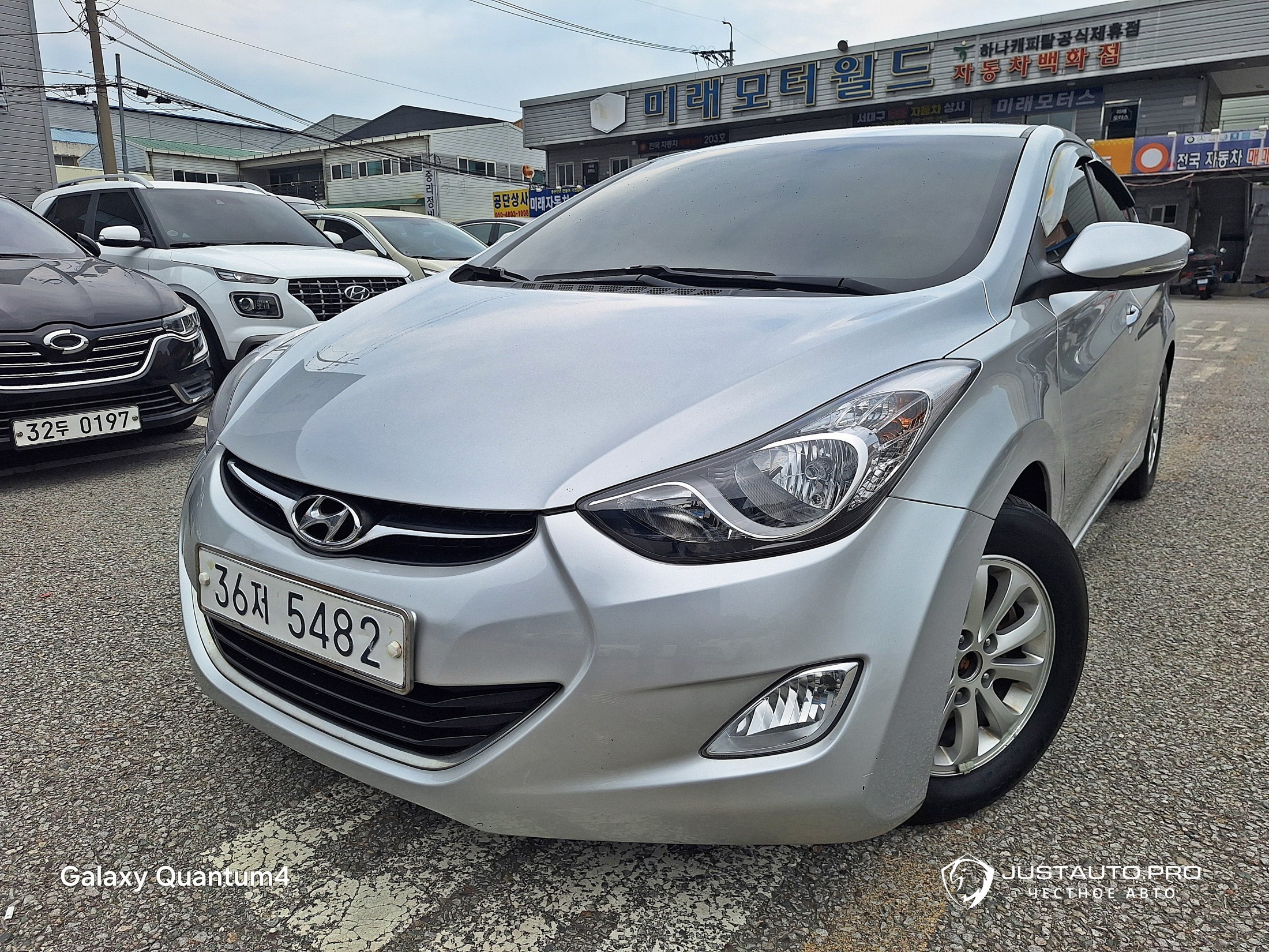 Автомобиль Hyundai AVANTE
