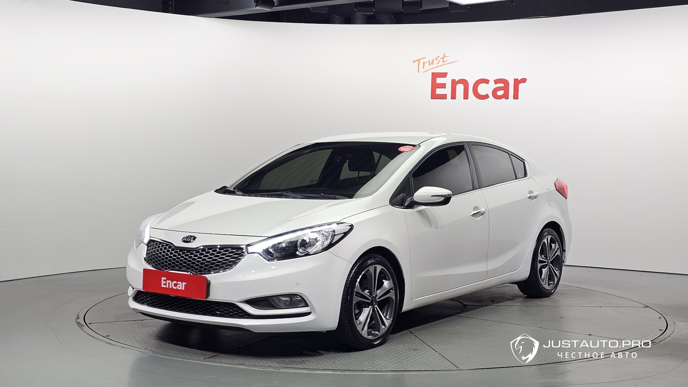 Автомобиль Kia K3