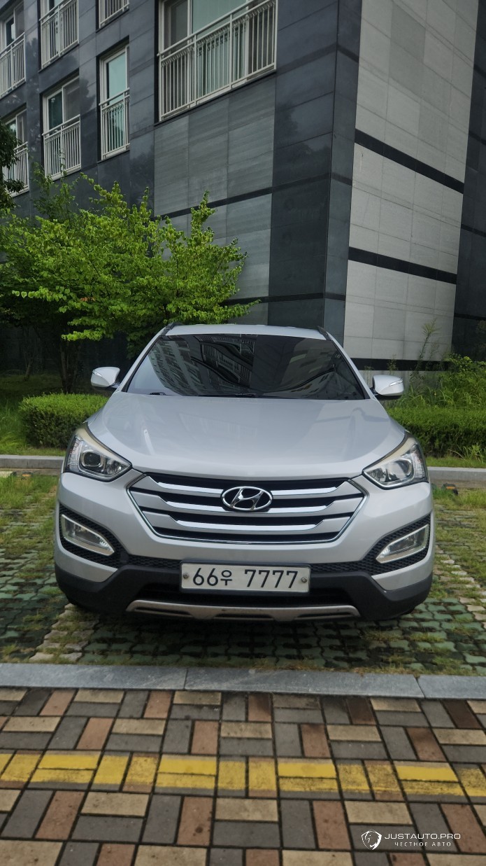 Автомобиль Hyundai Santafe