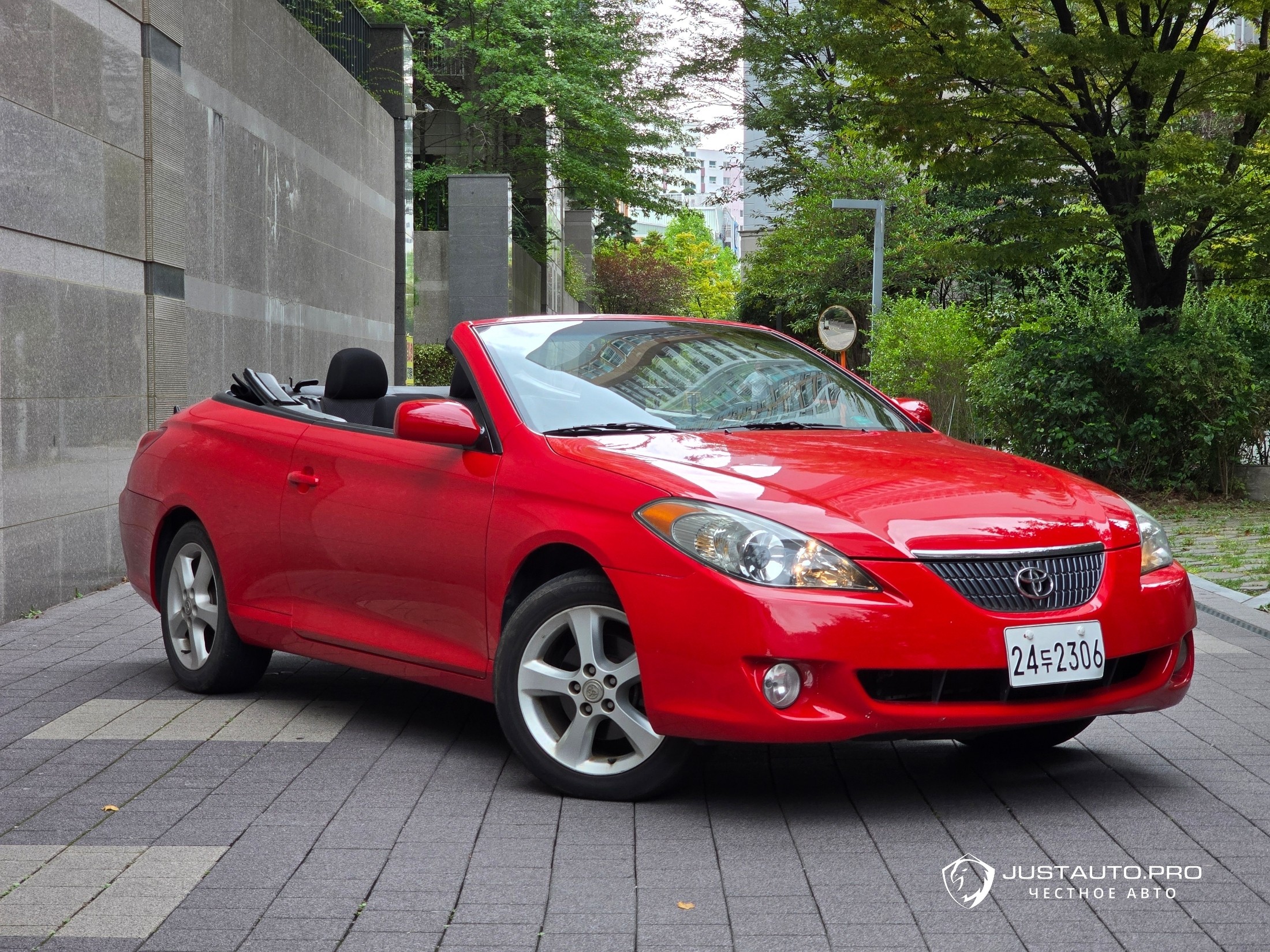 Автомобиль Toyota Solara