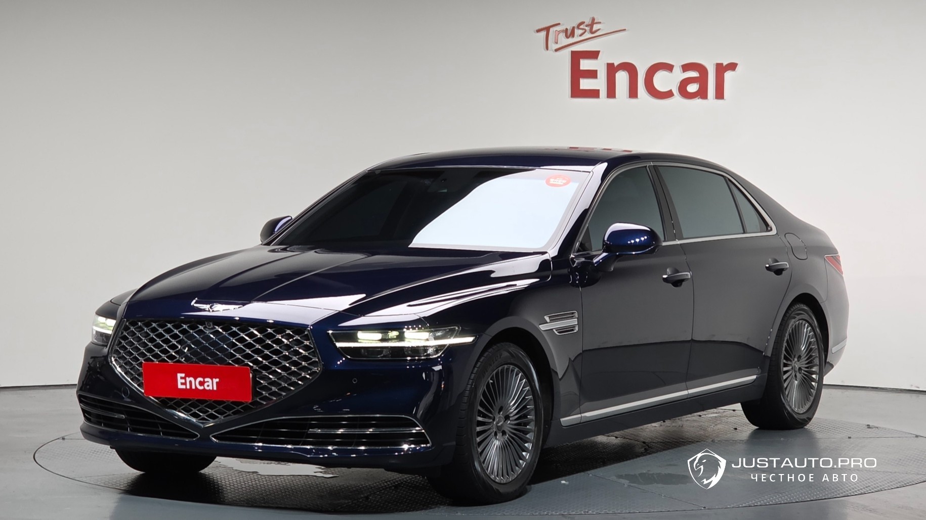 Автомобиль Genesis G90