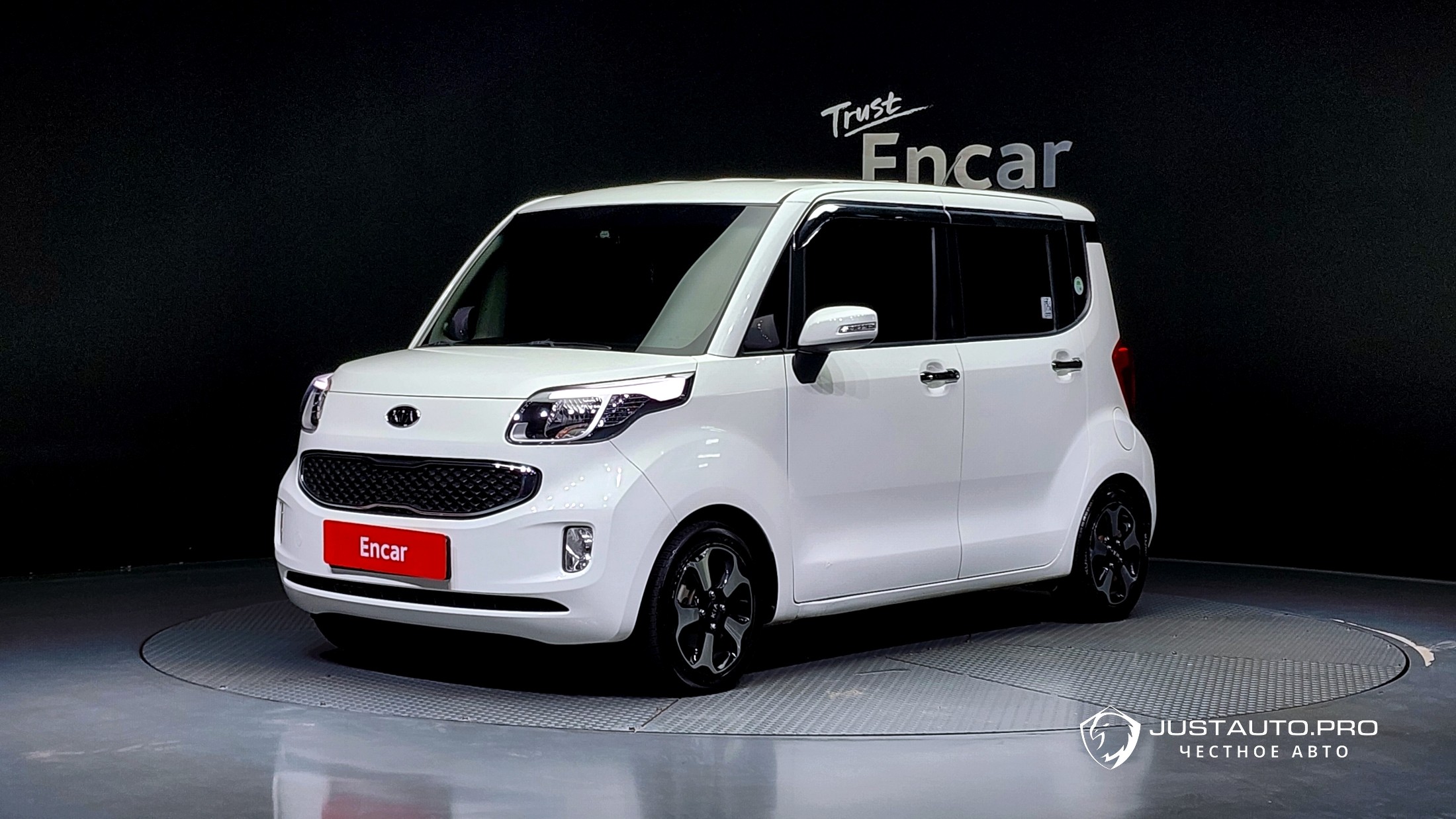 Автомобиль Kia RAY