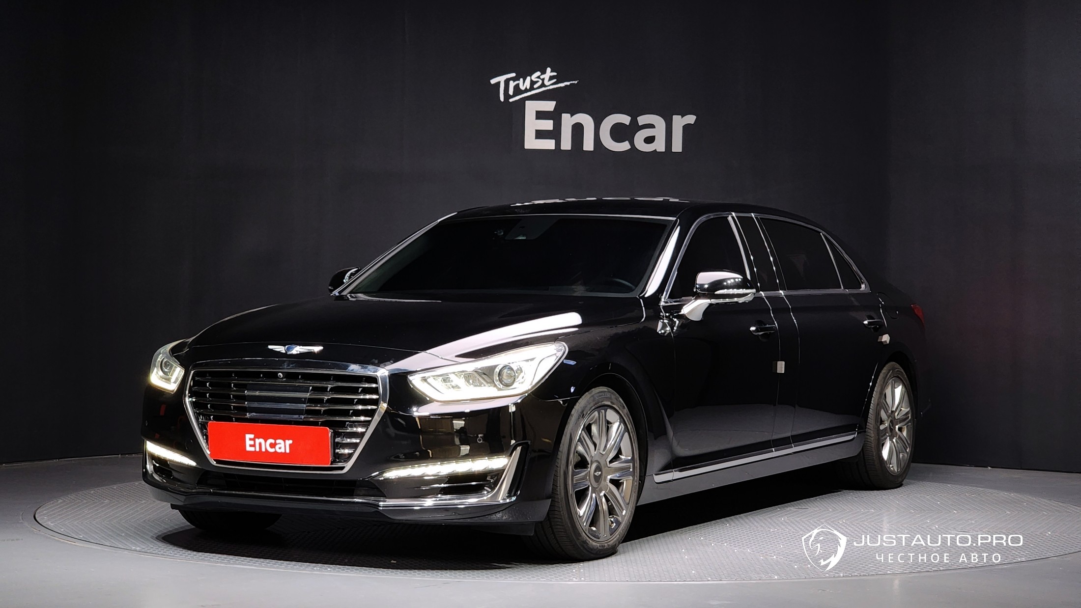 Автомобиль Genesis EQ900