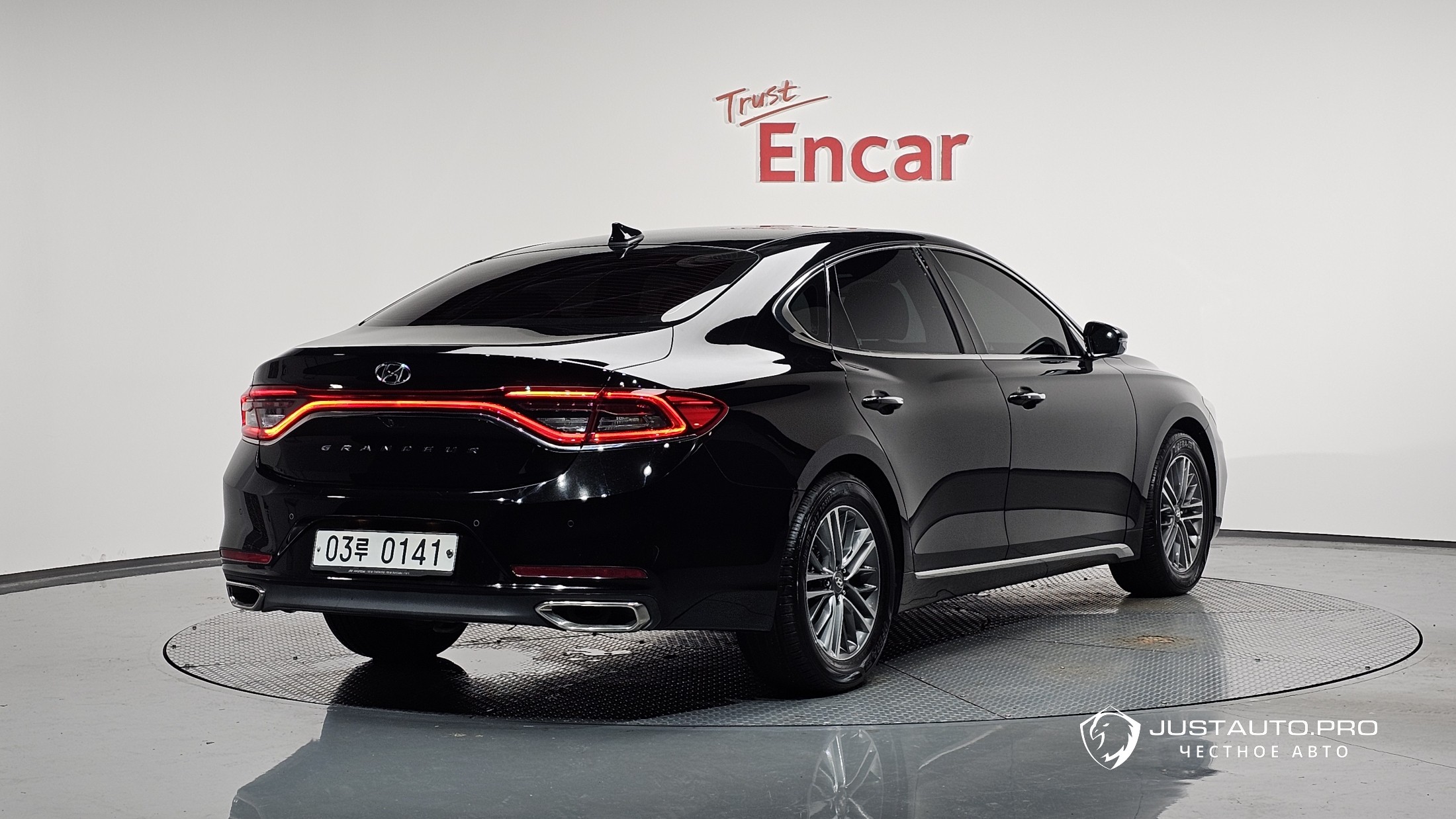 Автомобиль Hyundai Grandeur