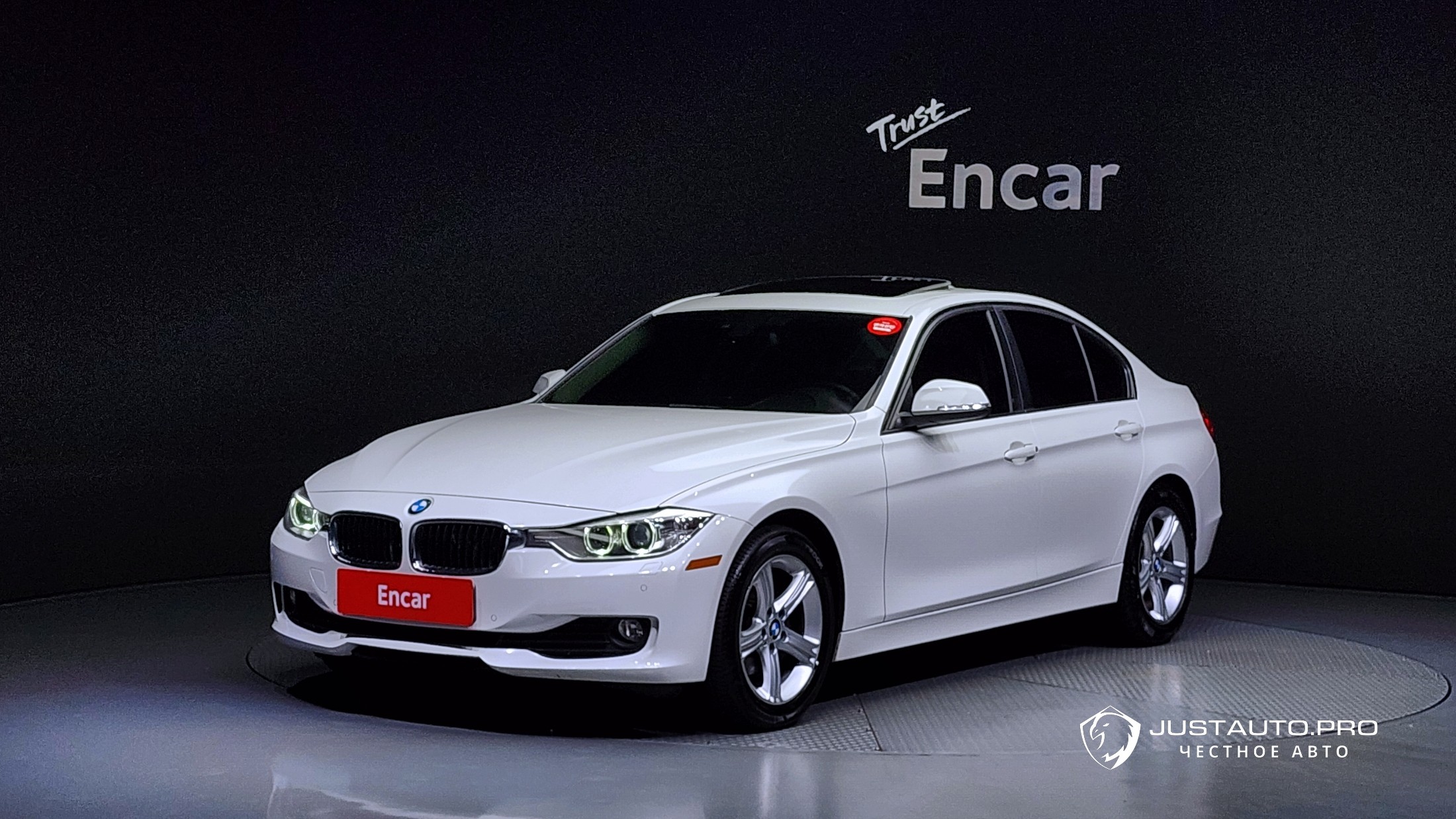 Автомобиль BMW 3-Series