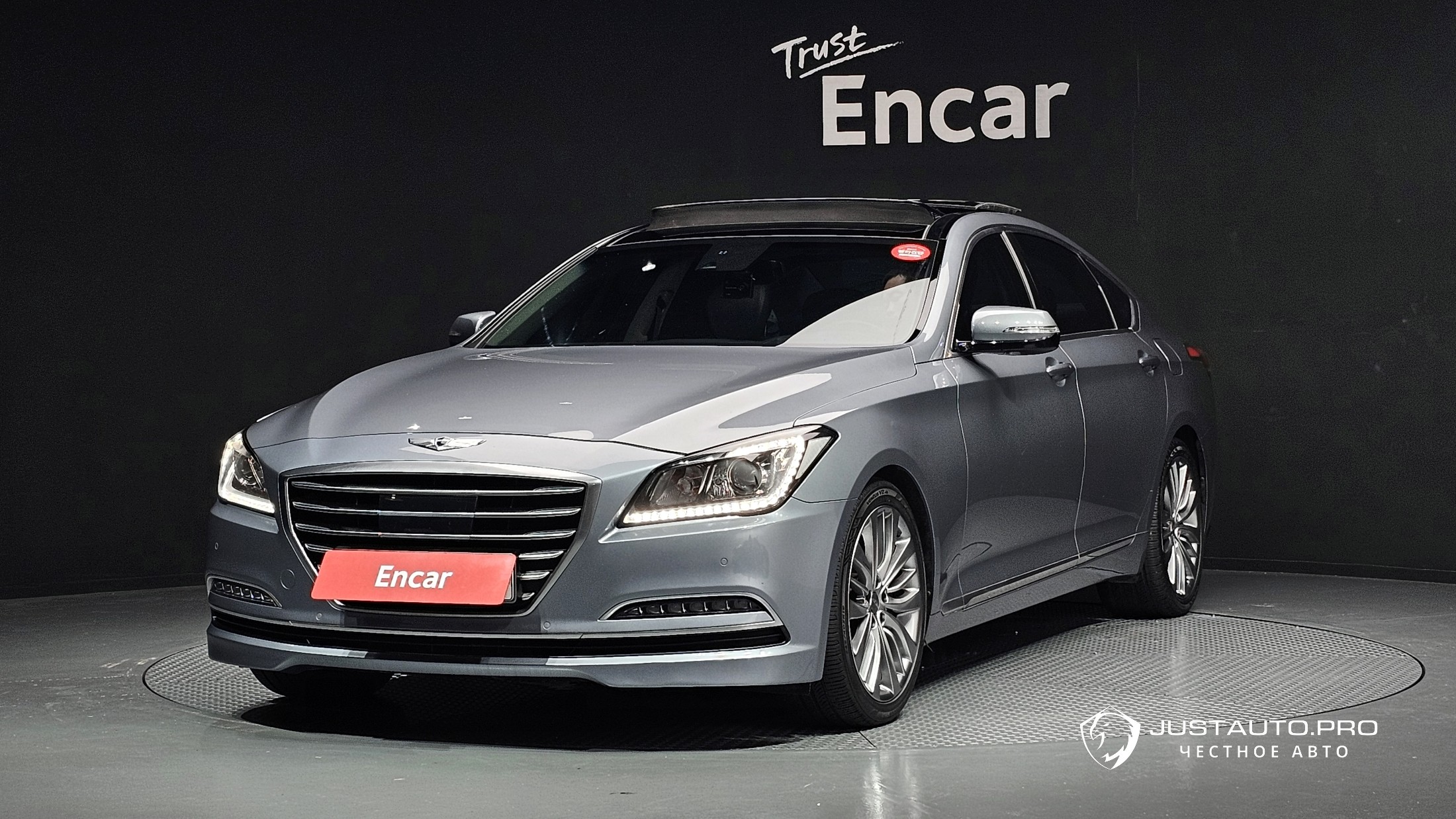 Автомобиль Hyundai Genesis