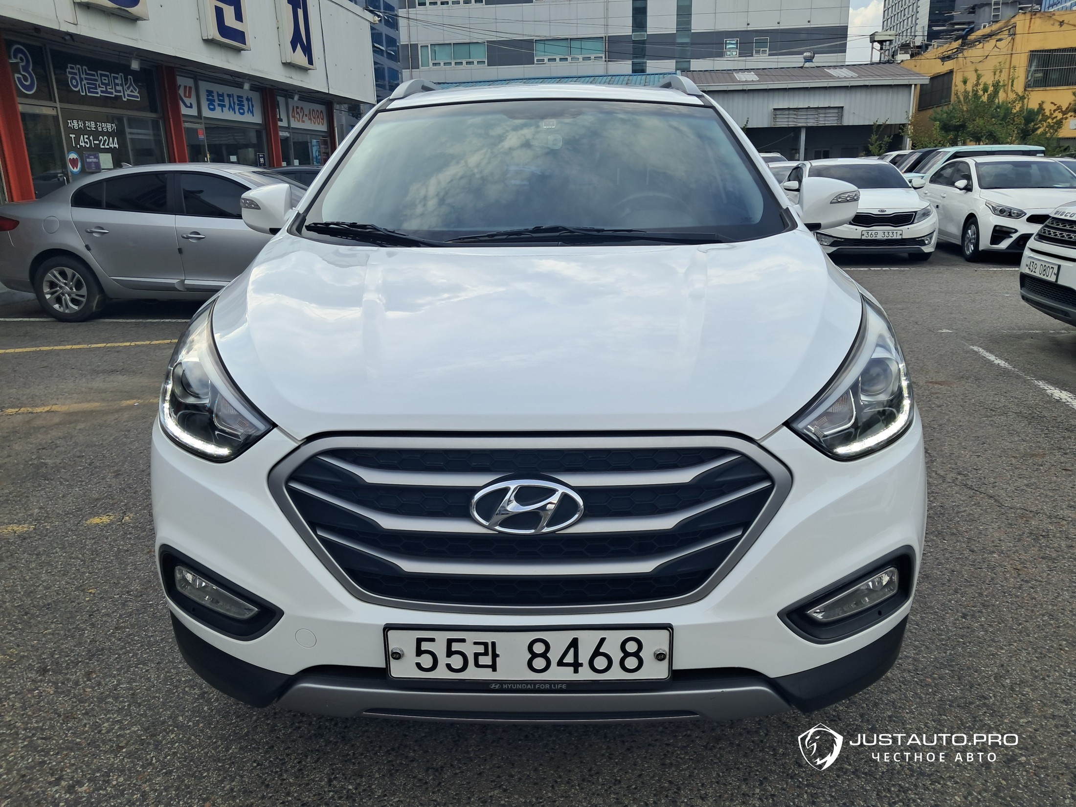 Автомобиль Hyundai Tucson